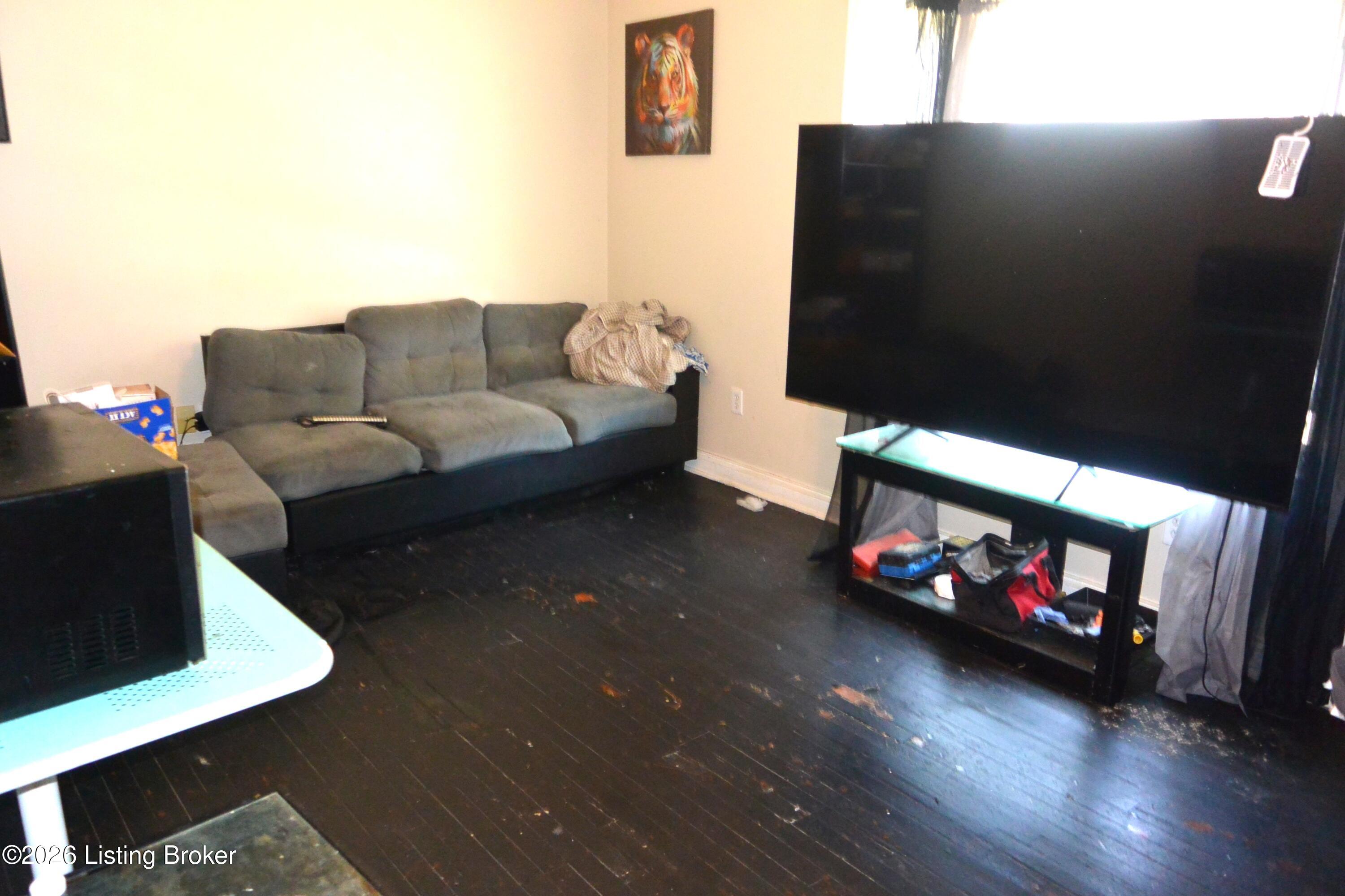 1301 Baldwin St Property Photo 28