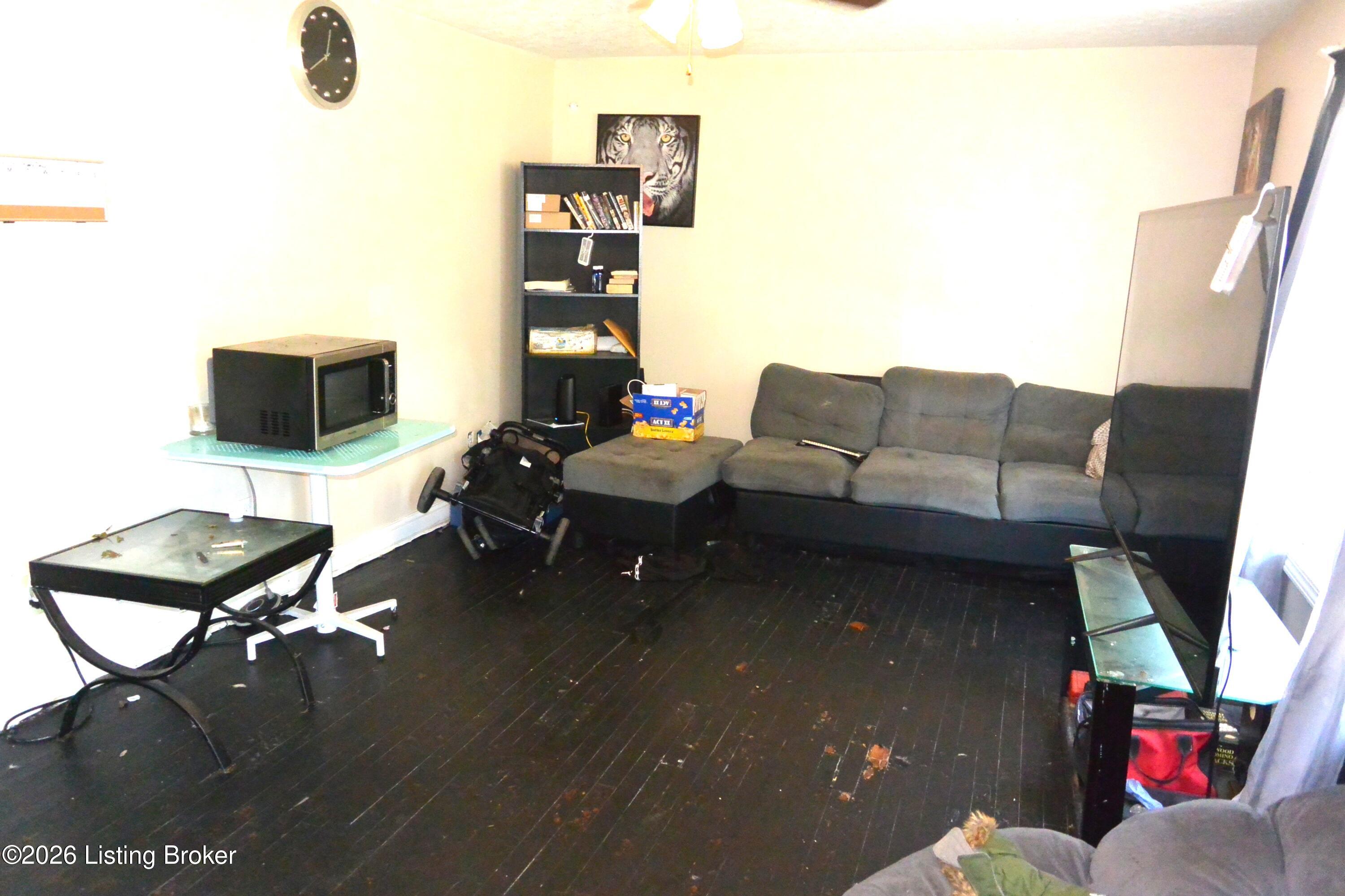 1301 Baldwin St Property Photo 29