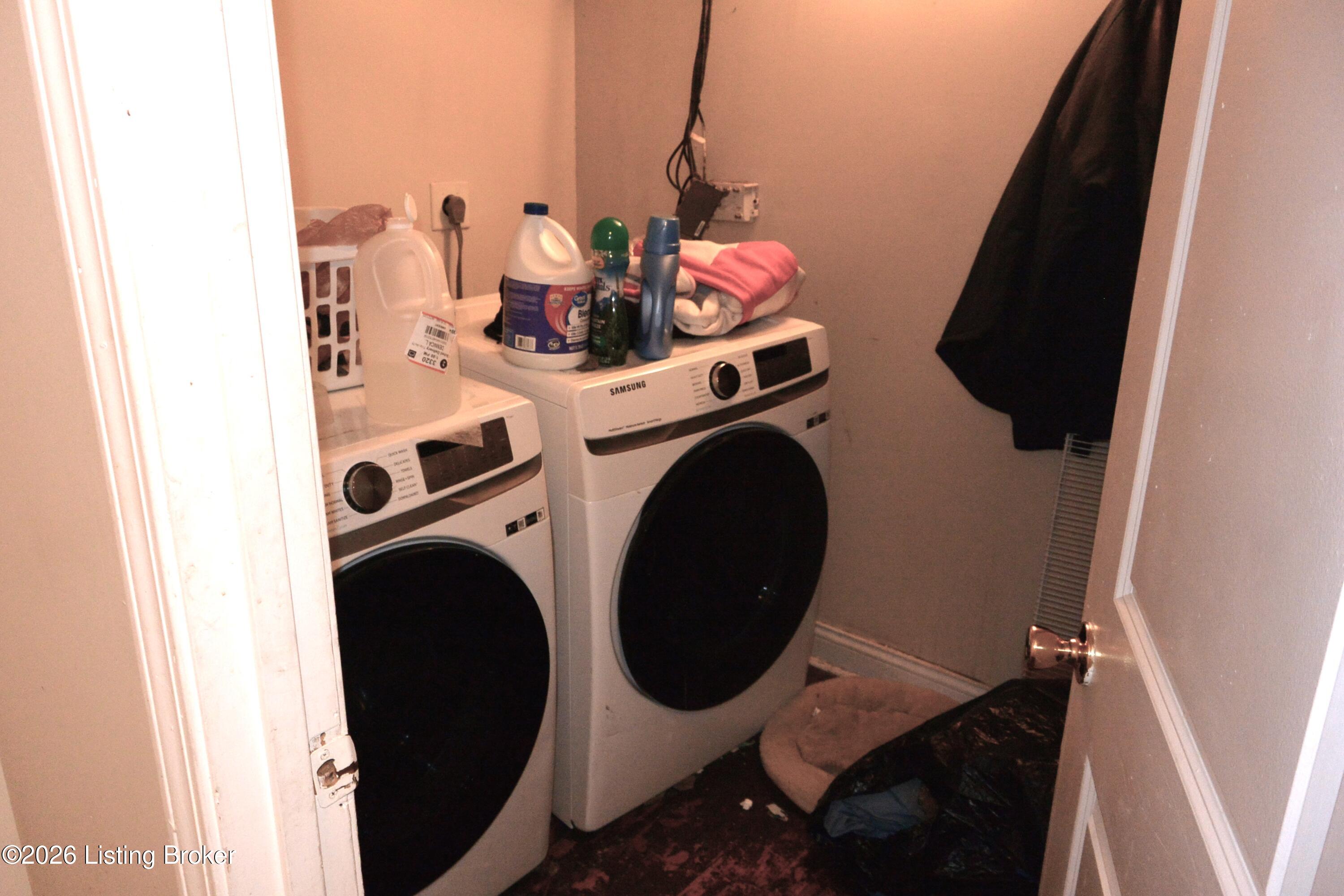 1301 Baldwin St Property Photo 34