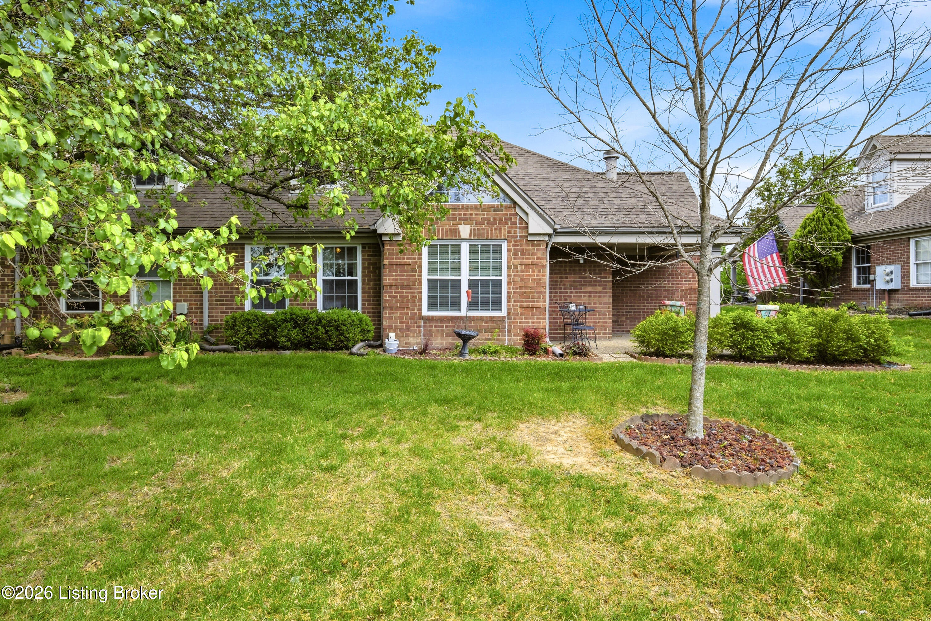 4445 Southbridge Ct Property Photo 1