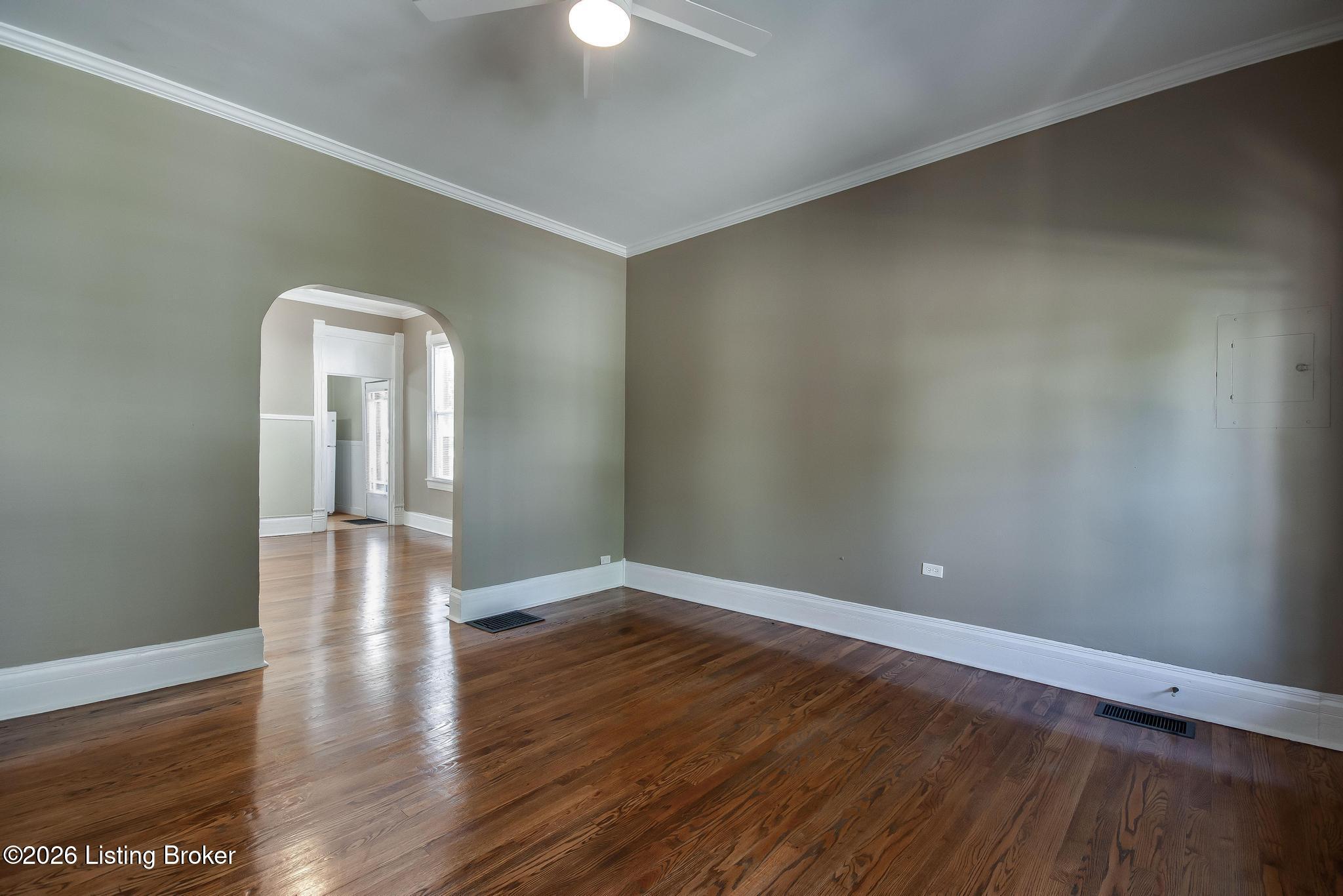 1842 Deer Park Ave Property Photo 10