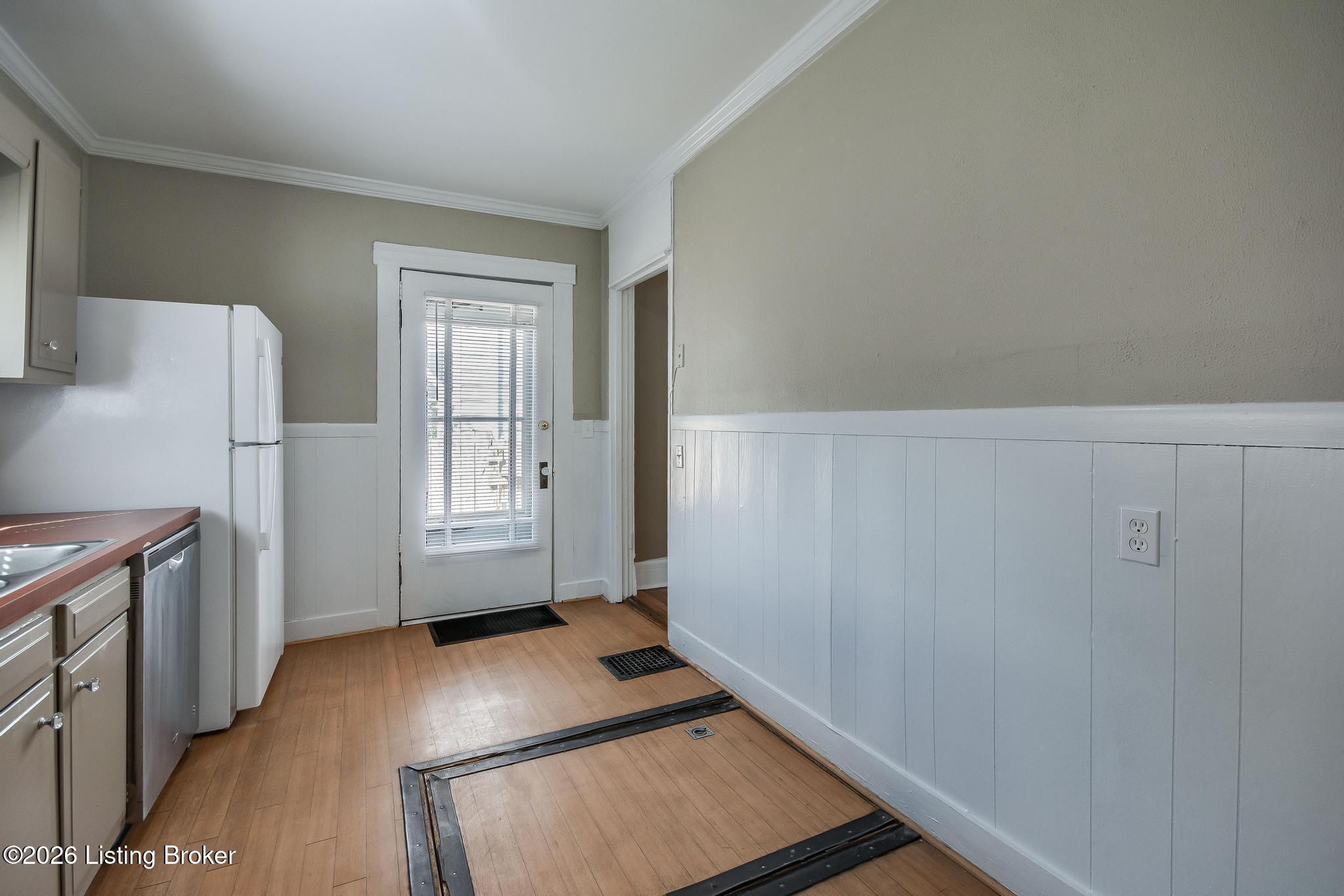 1842 Deer Park Ave Property Photo 18