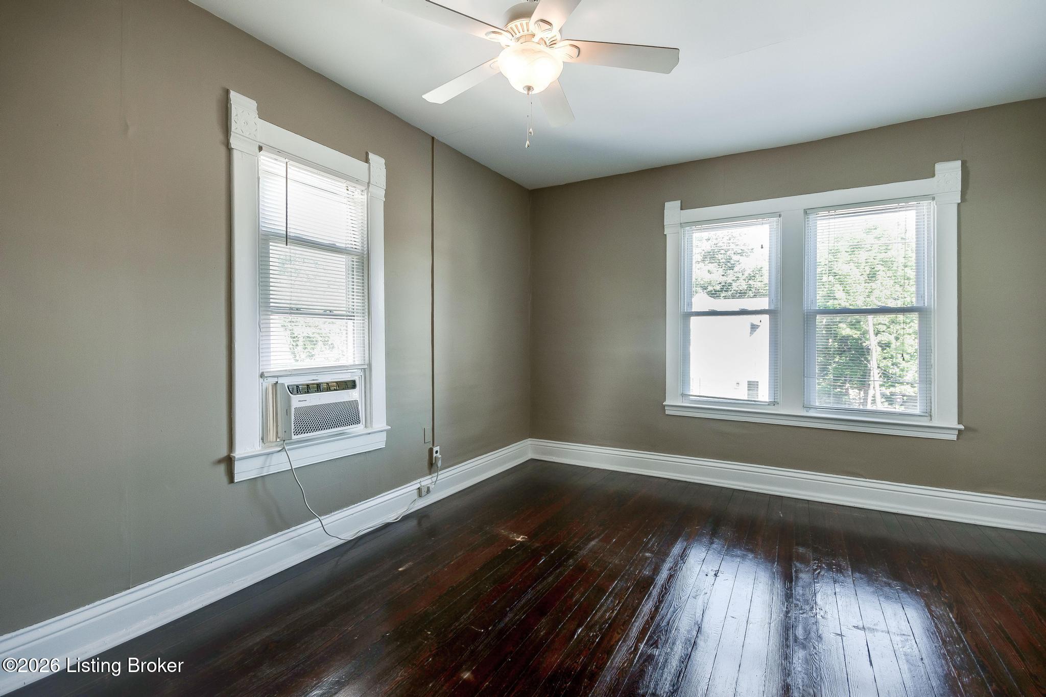 1842 Deer Park Ave Property Photo 30