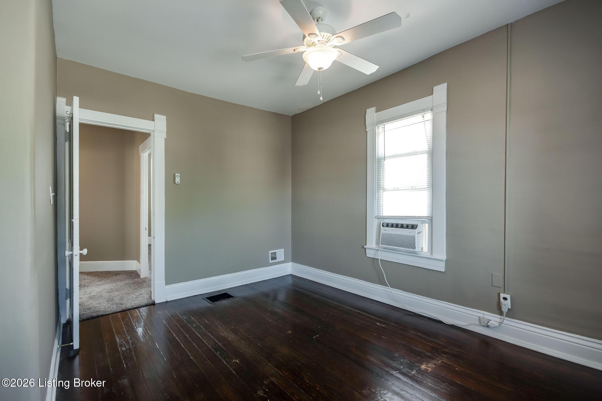 1842 Deer Park Ave Property Photo 36