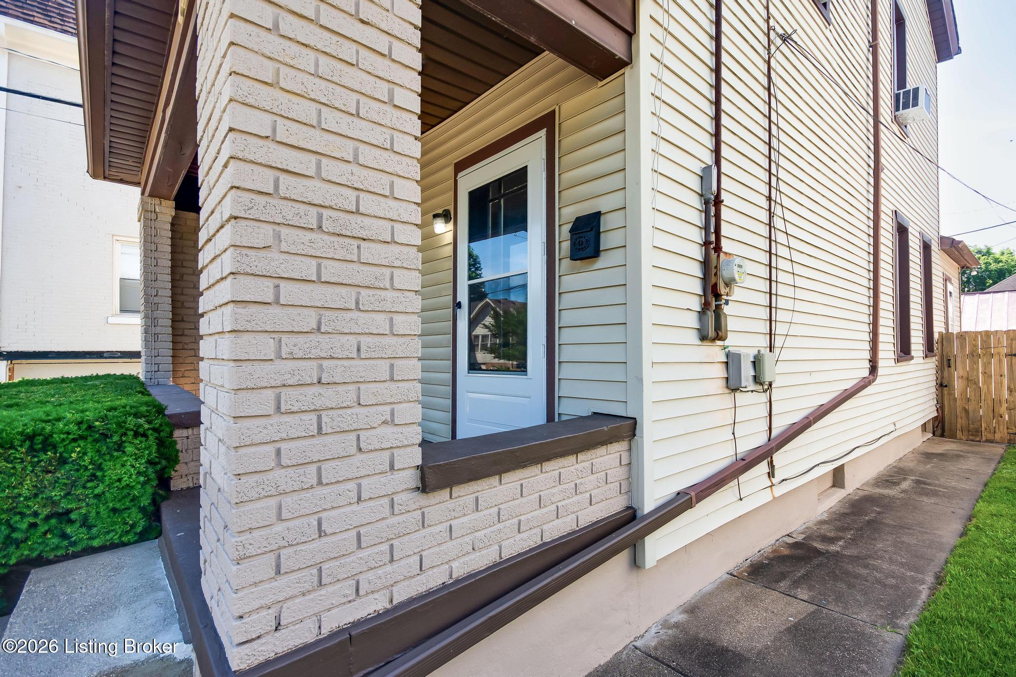 1842 Deer Park Ave Property Photo 43
