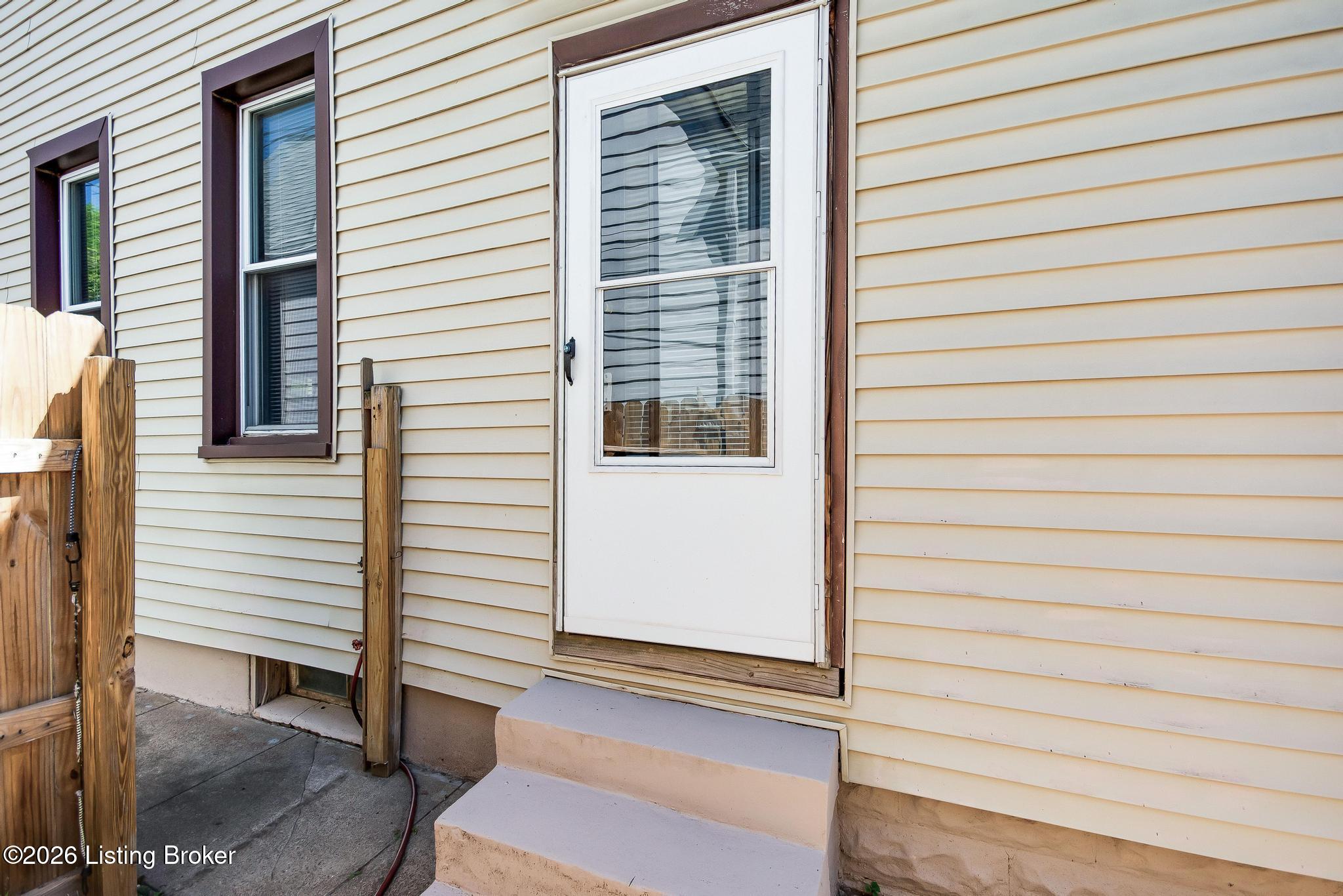 1842 Deer Park Ave Property Photo 44