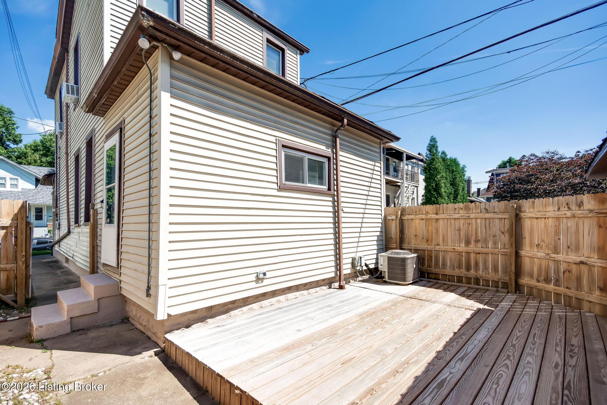 1842 Deer Park Ave Property Photo 45