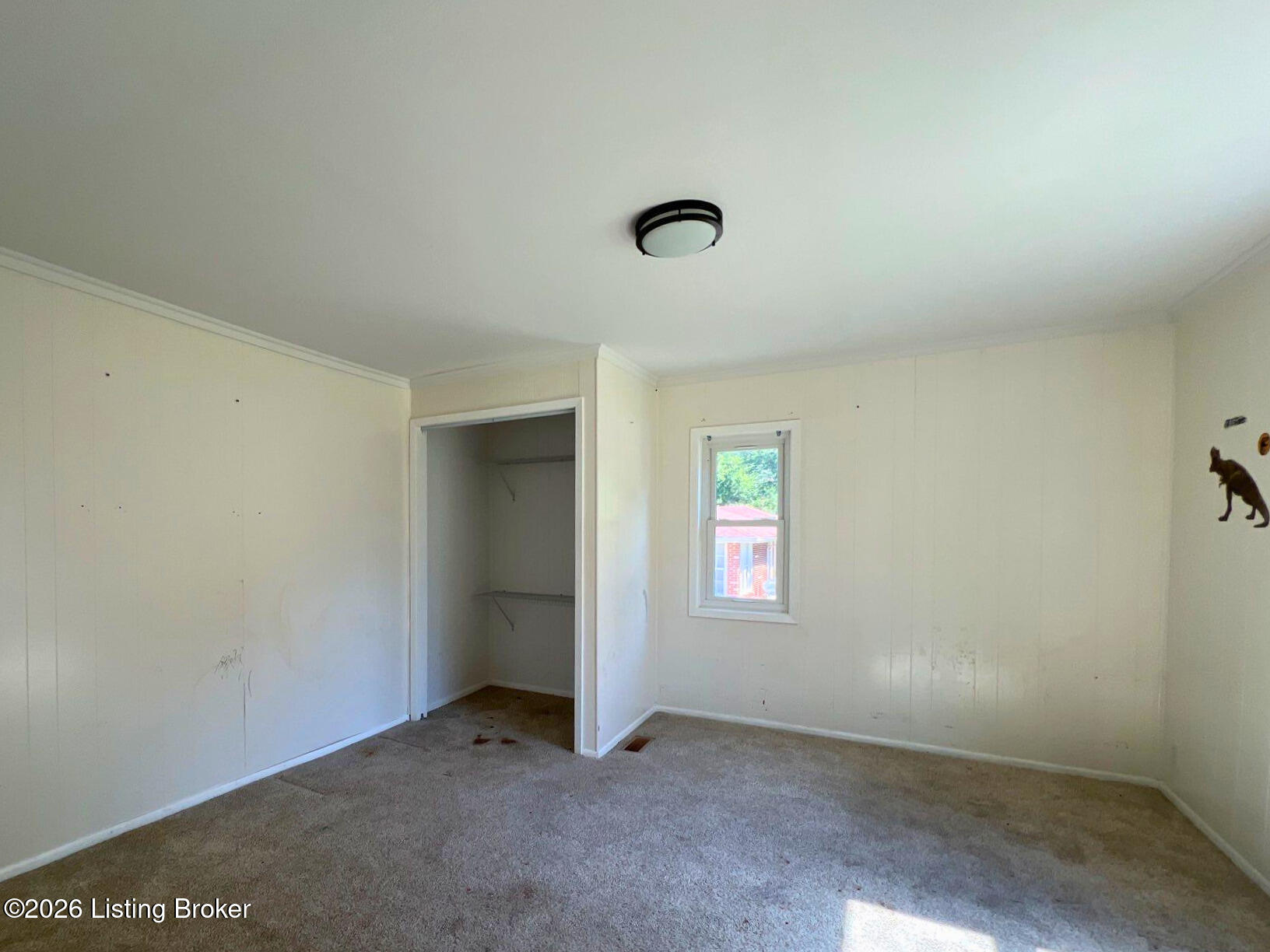 340 Beech St Property Photo 5