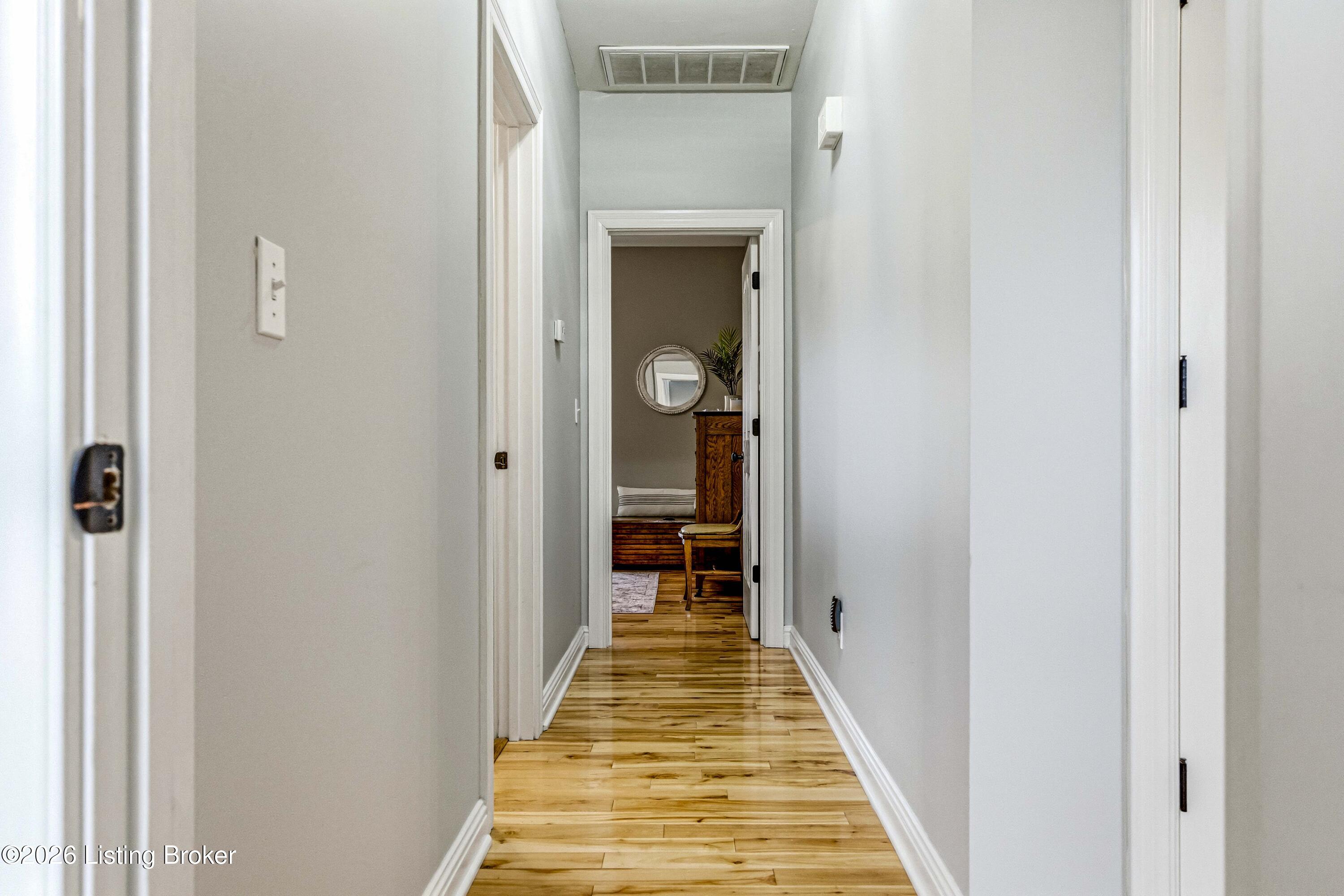104 Landmark Dr Property Photo 27
