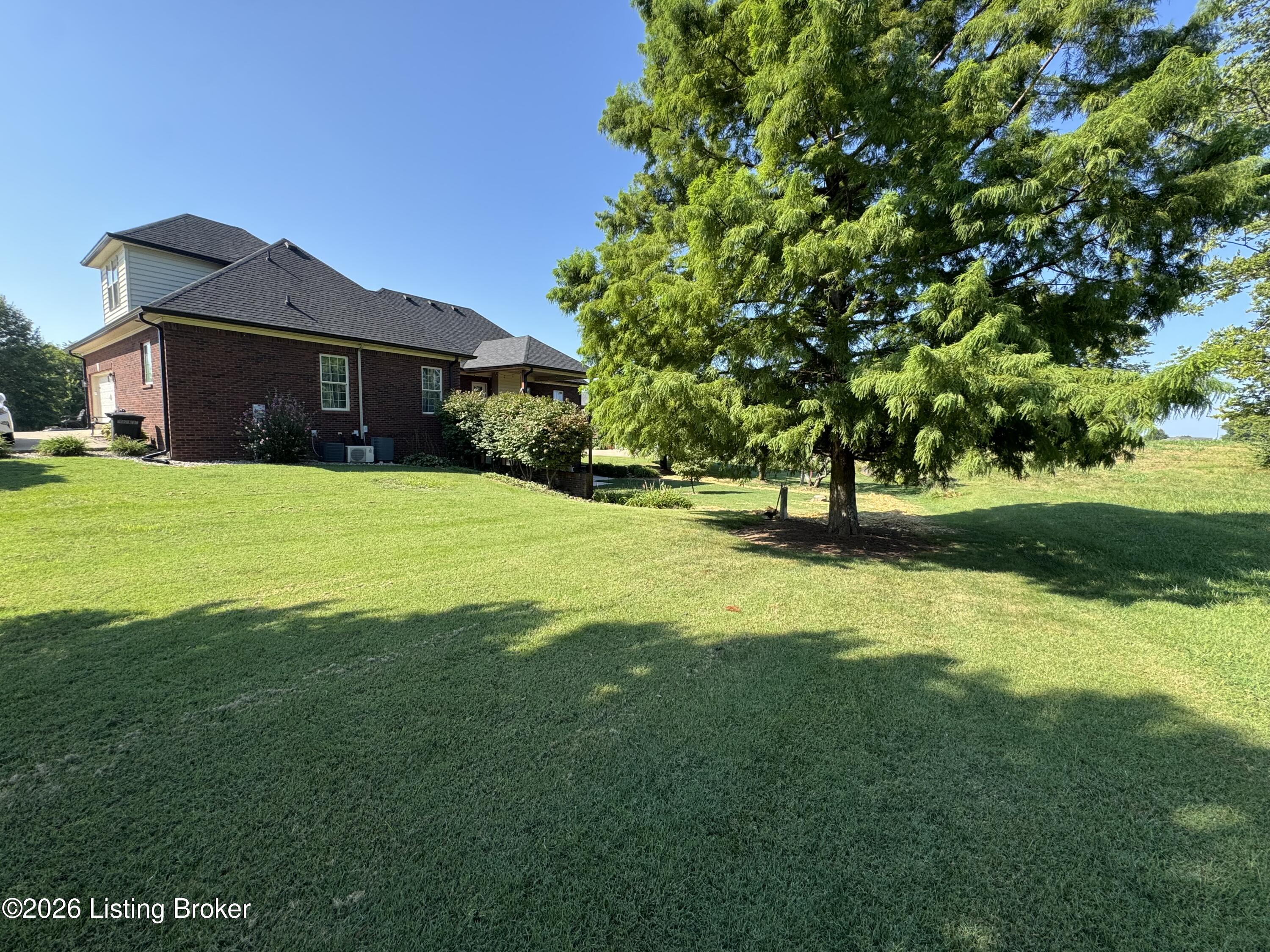 104 Landmark Dr Property Photo 51