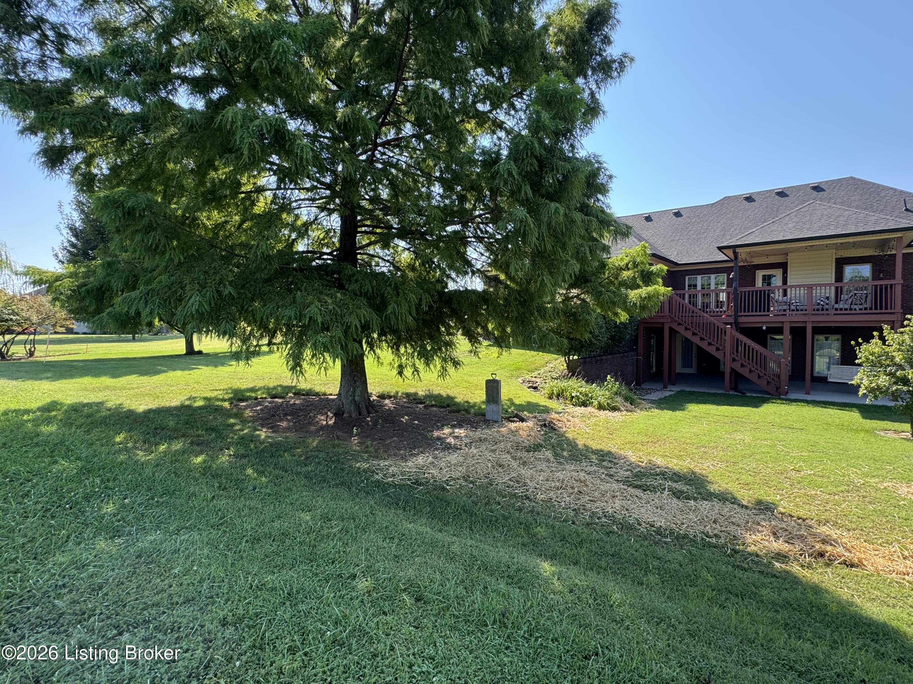 104 Landmark Dr Property Photo 53