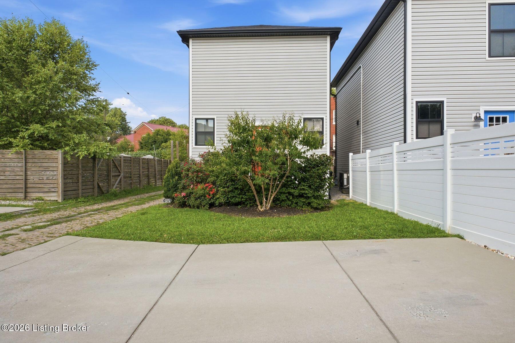 131 N Wenzel St Property Photo 24
