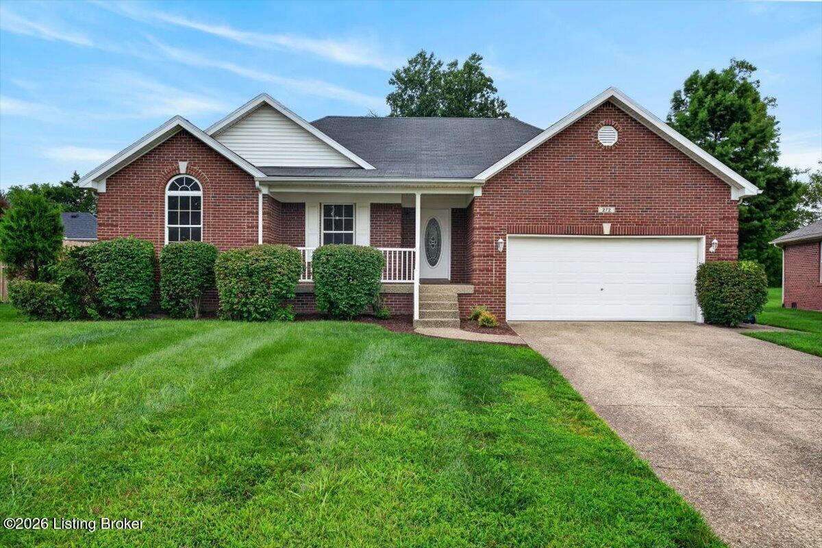 272 River Edge Dr Property Photo 1