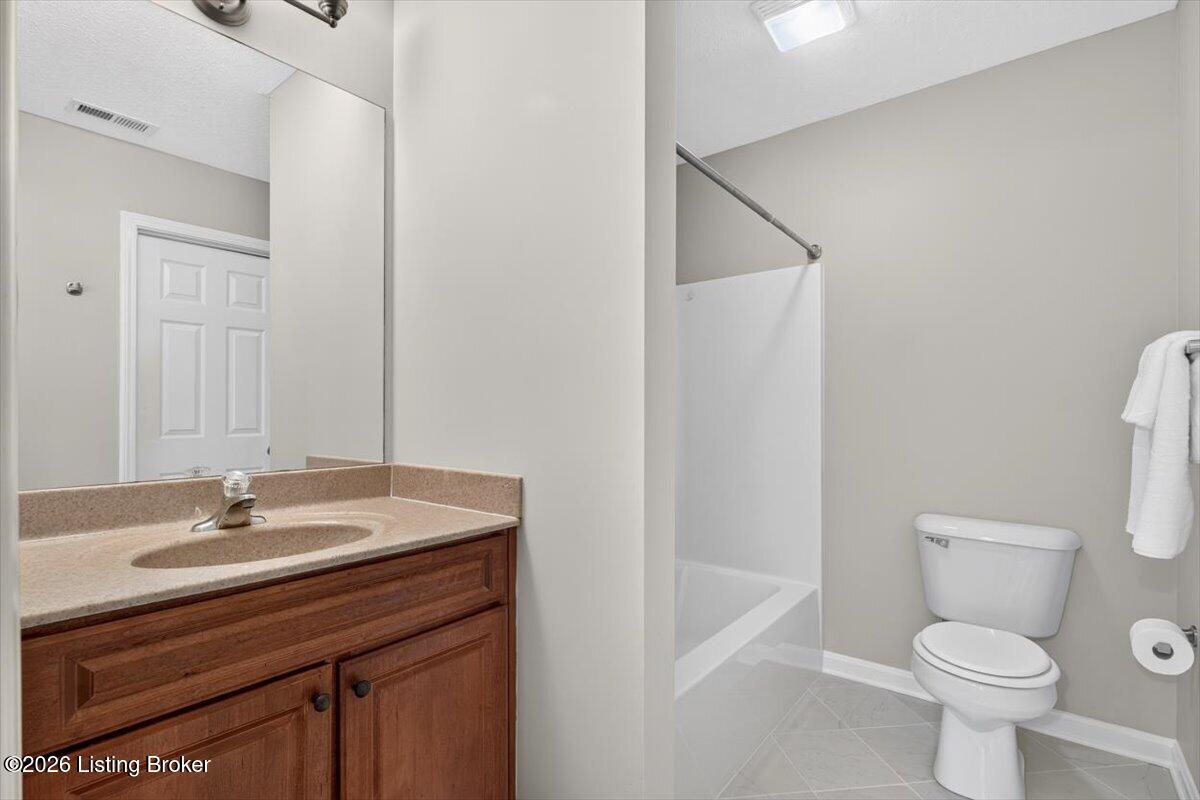 272 River Edge Dr Property Photo 16