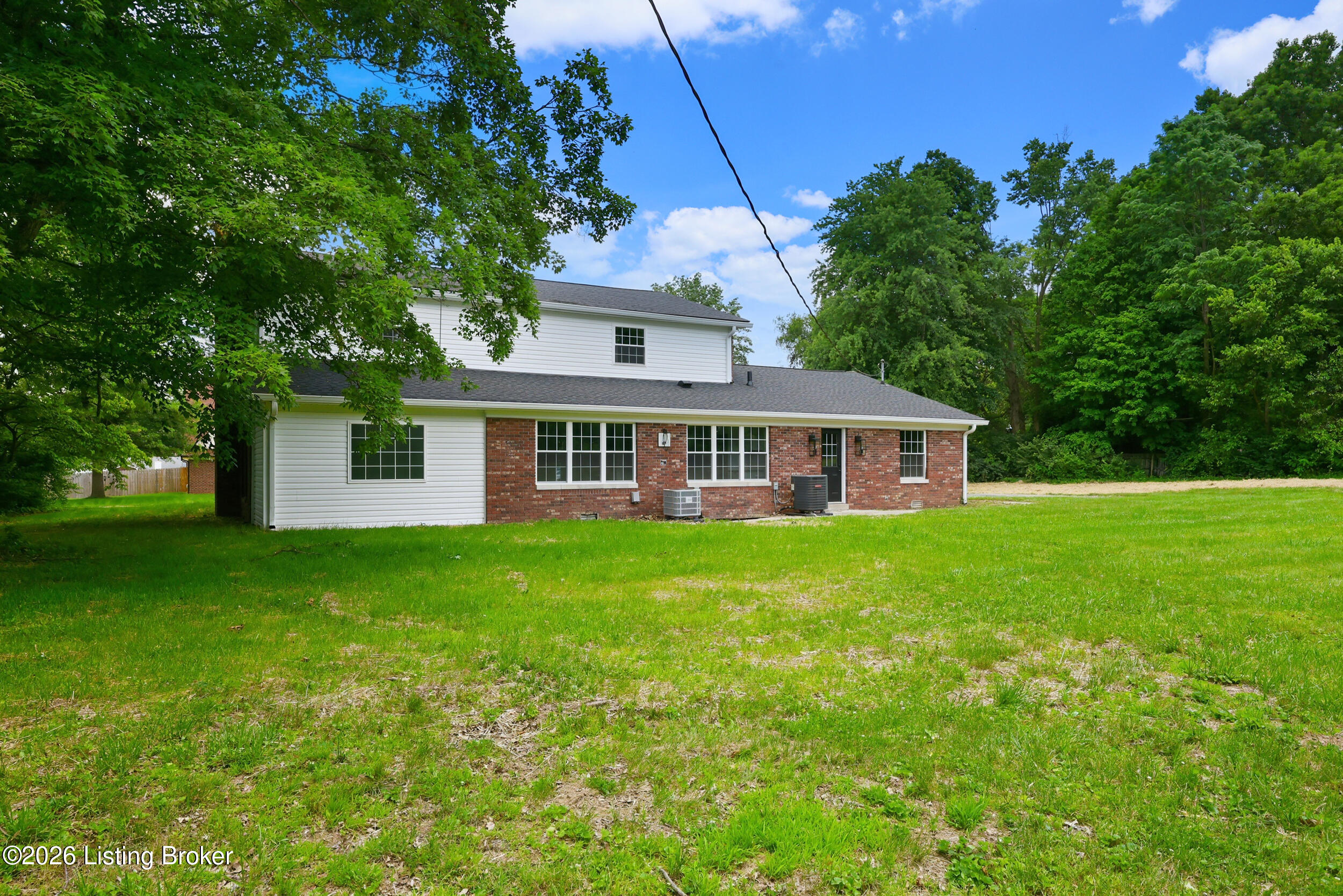 315 Pin Oak Dr Property Photo 32