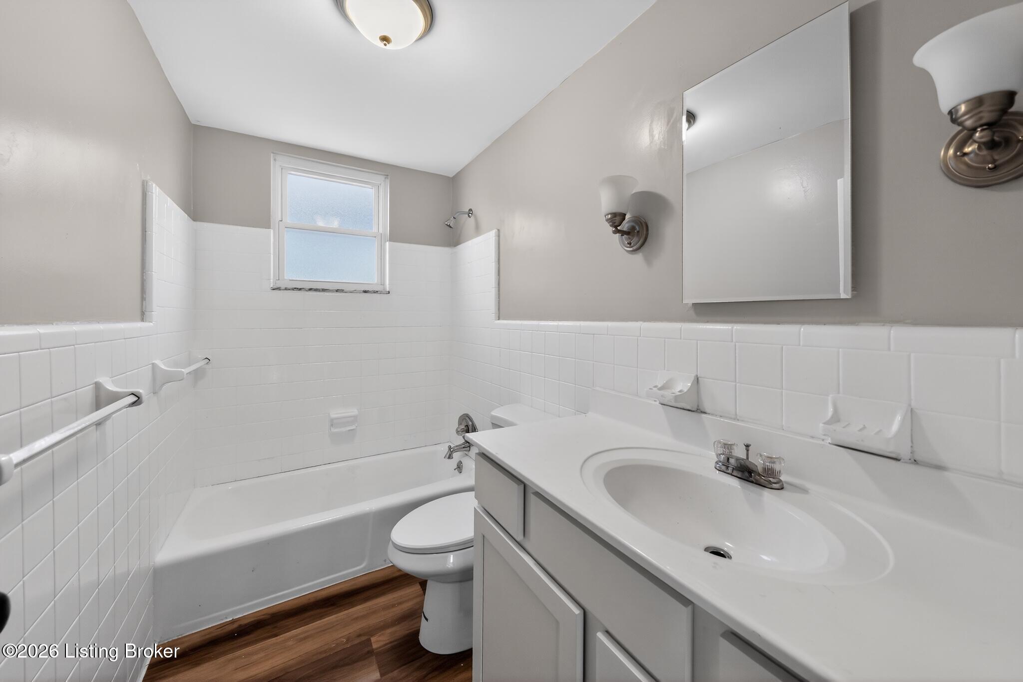 709 Ervin Terrace Property Photo 16