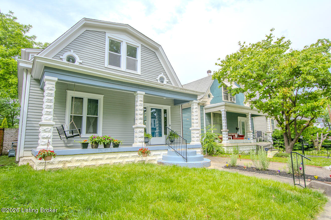1626 Fernwood Ave Property Photo 3