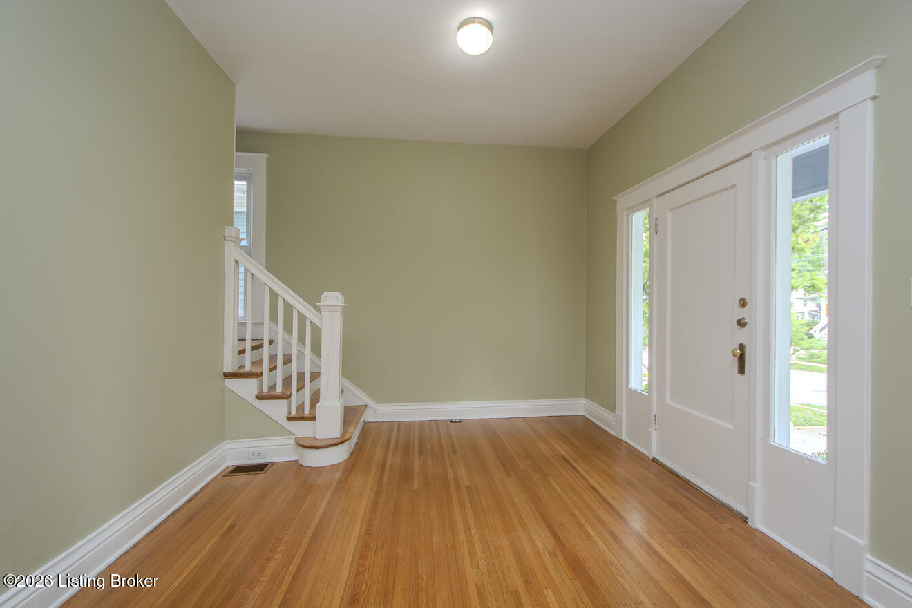 1626 Fernwood Ave Property Photo 9