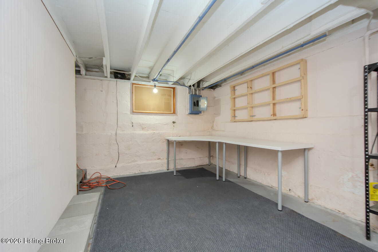 1626 Fernwood Ave Property Photo 37
