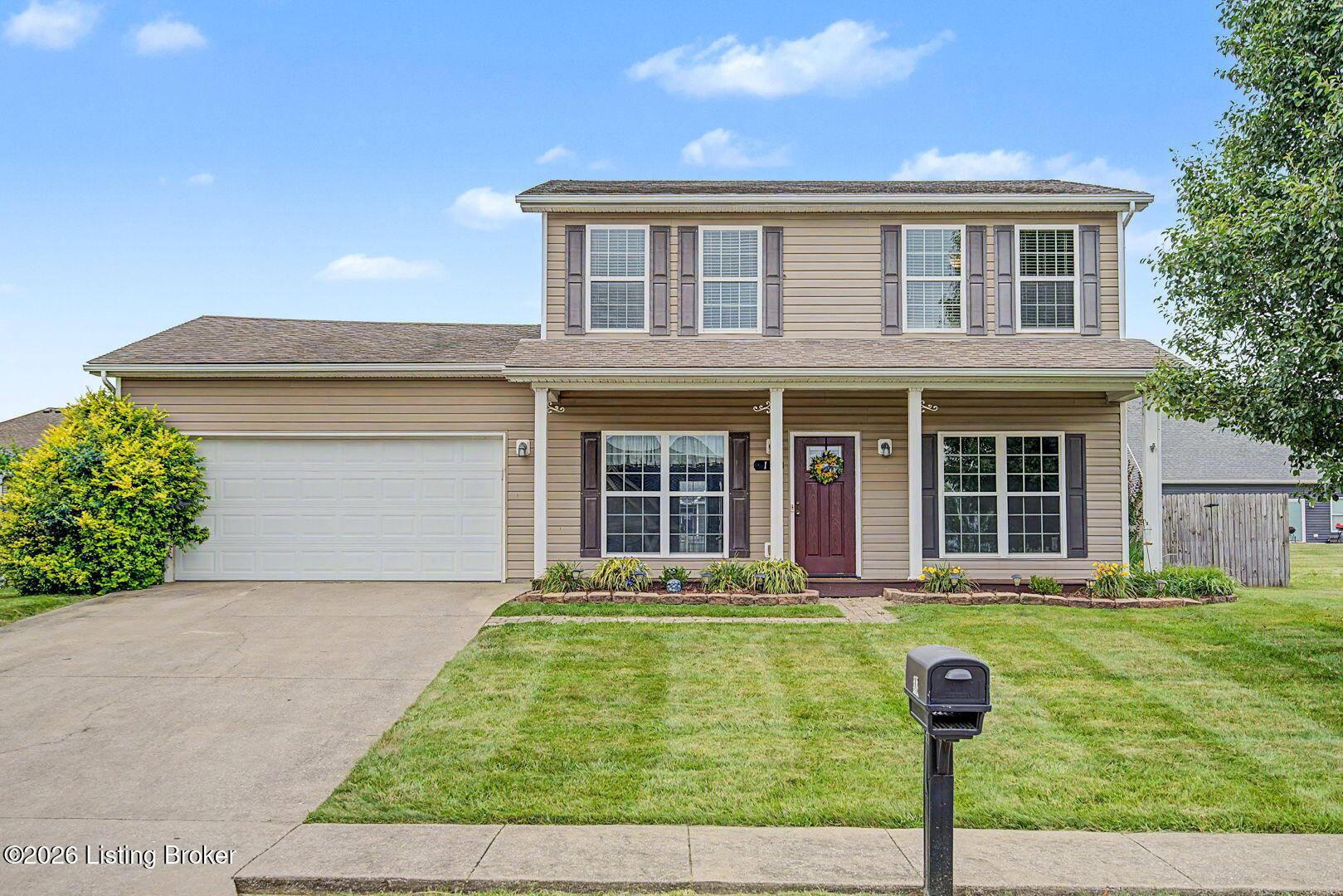 17 Quail Hollow Dr Property Photo 1