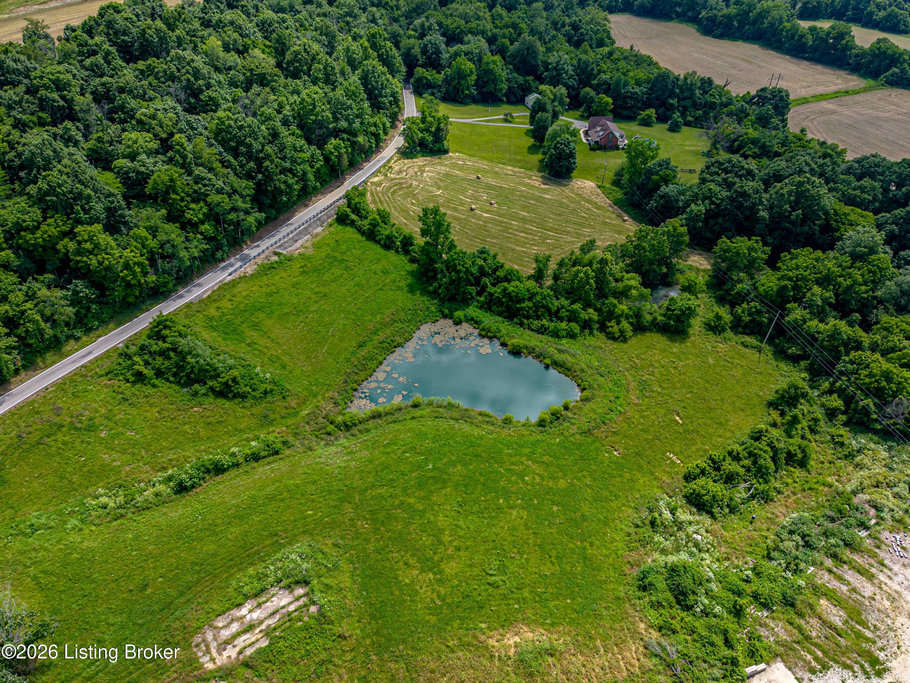 3085 W River Rd Property Photo 6