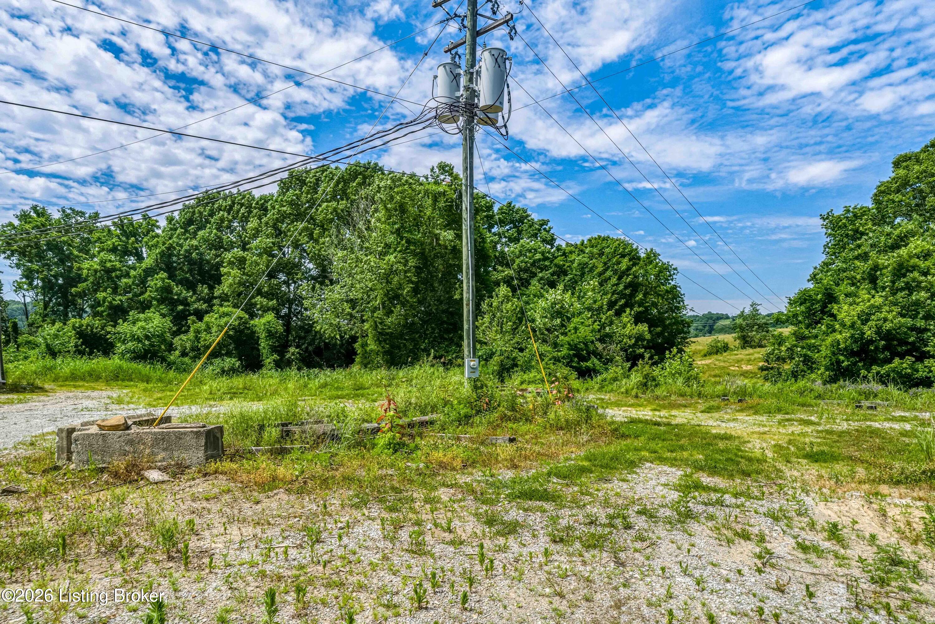 3085 W River Rd Property Photo 24