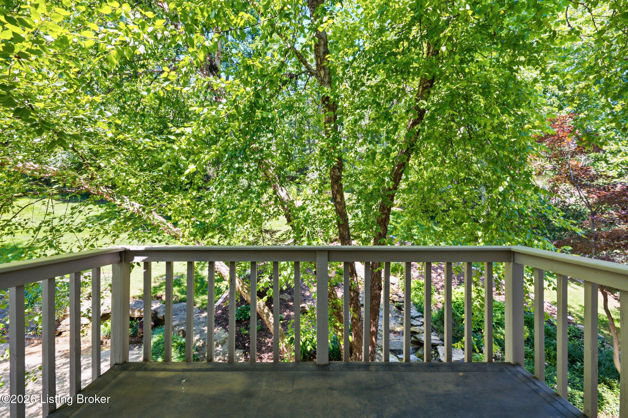 430 Blankenbaker Ln Property Photo 26
