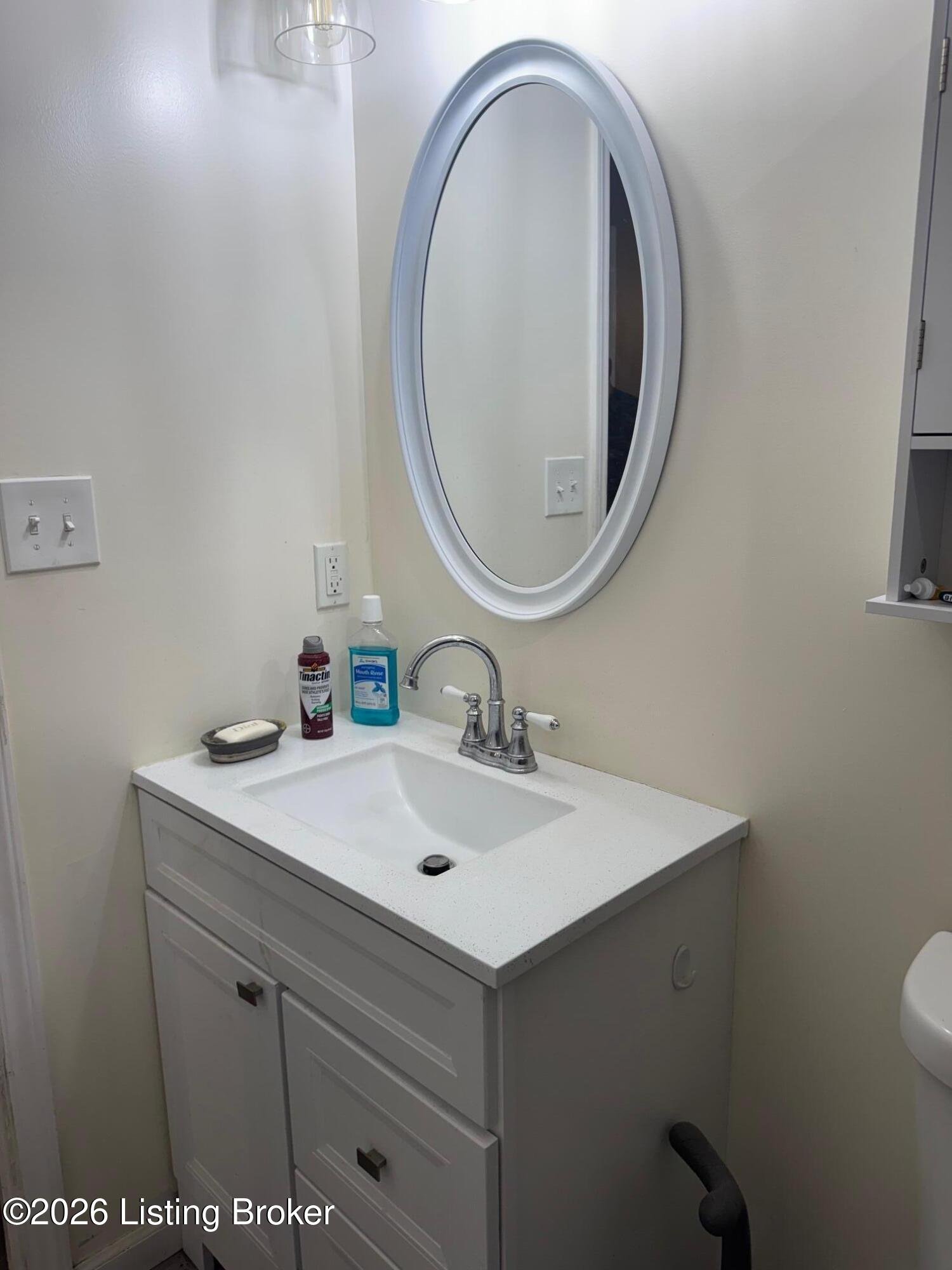 2620 Rowan St Property Photo 11