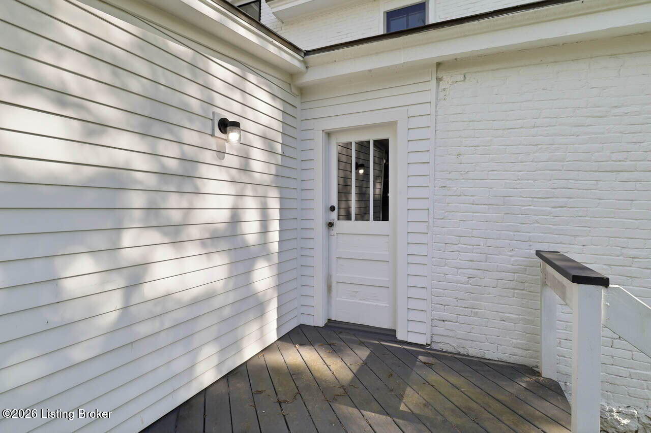 559 N Main St Property Photo 44
