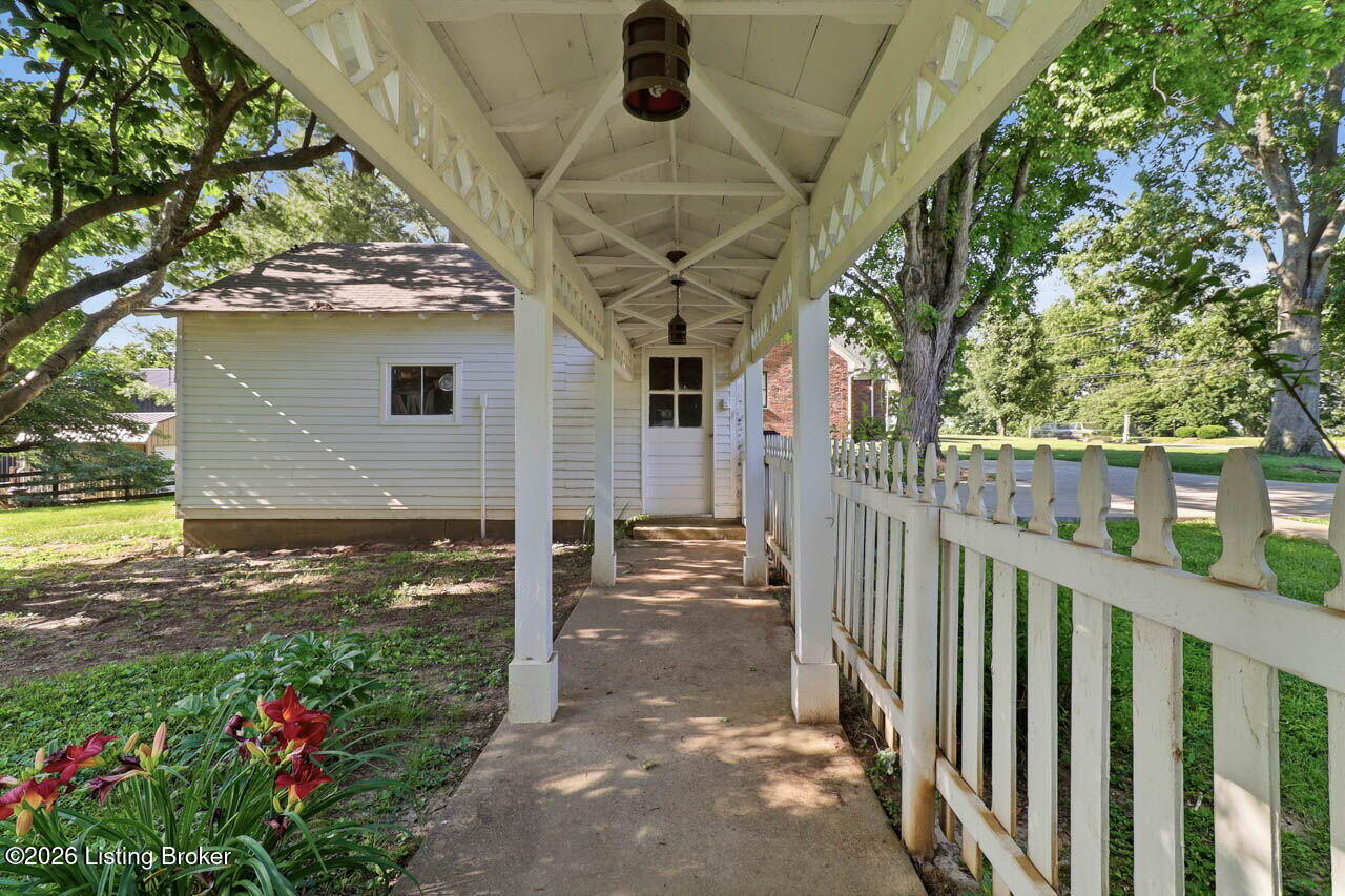 559 N Main St Property Photo 48