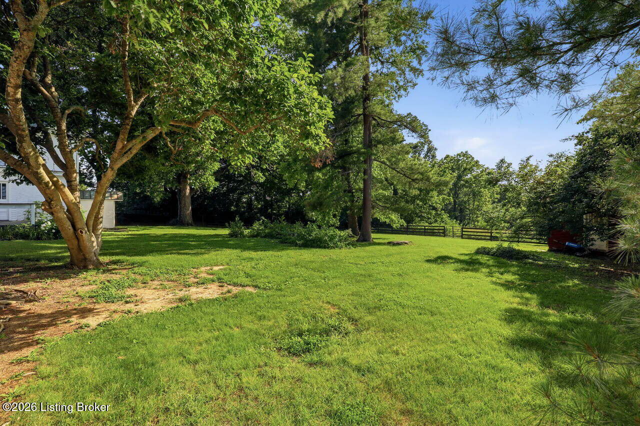 559 N Main St Property Photo 57
