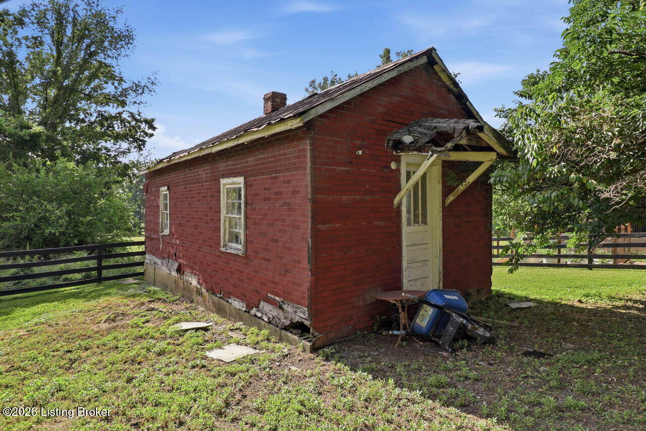 559 N Main St Property Photo 59