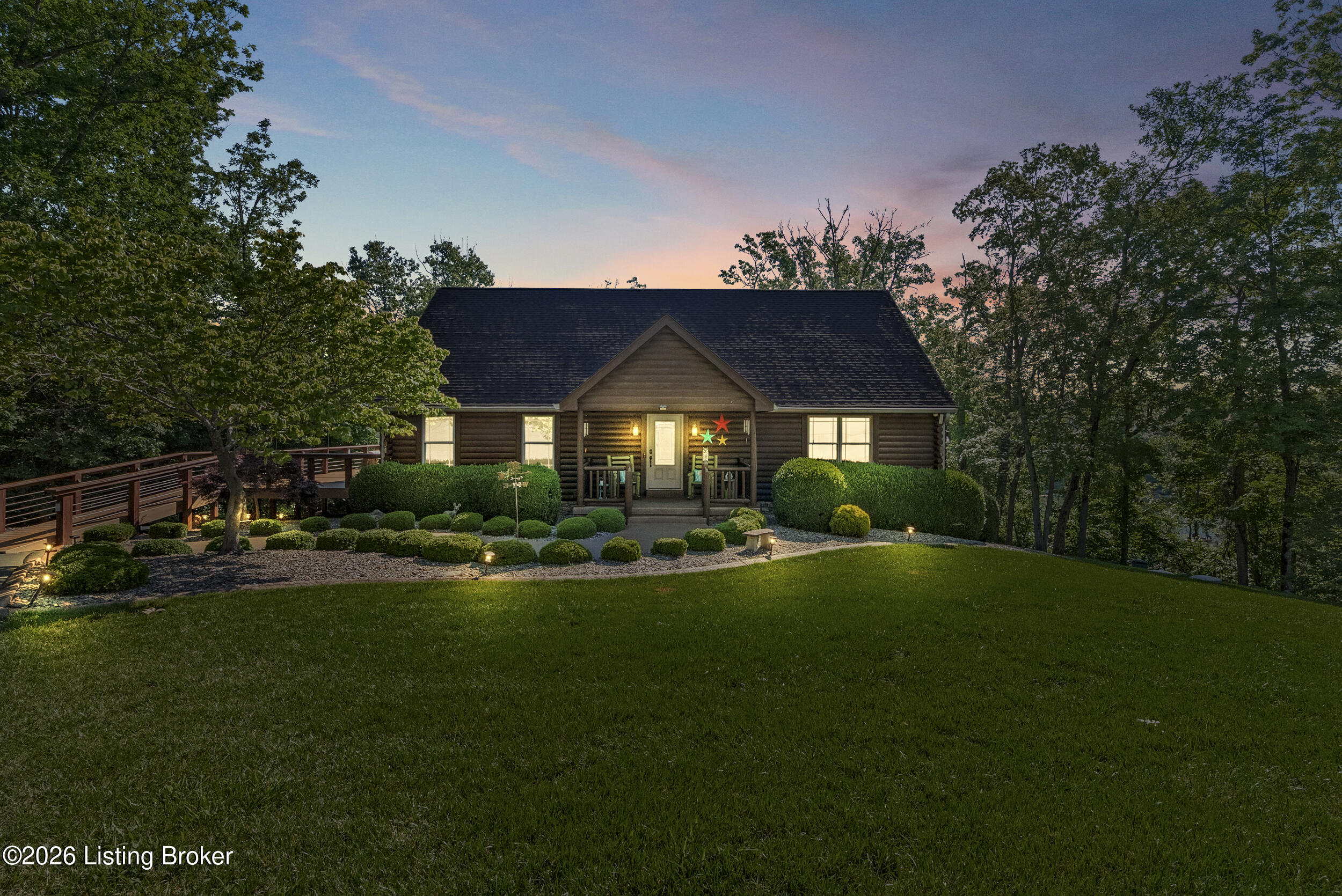 132 Cypress Ln Property Photo 6