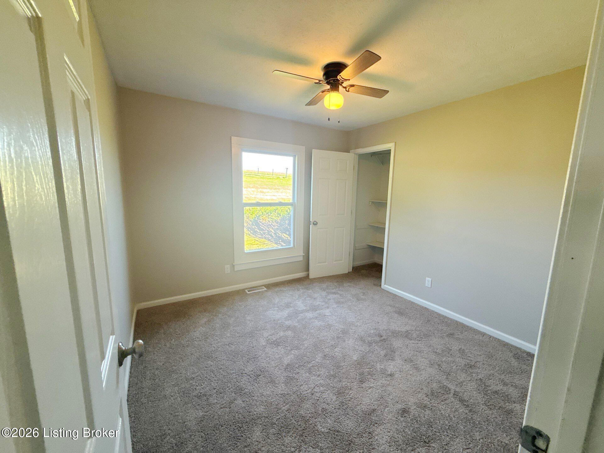 729 Hempridge Rd Property Photo 17