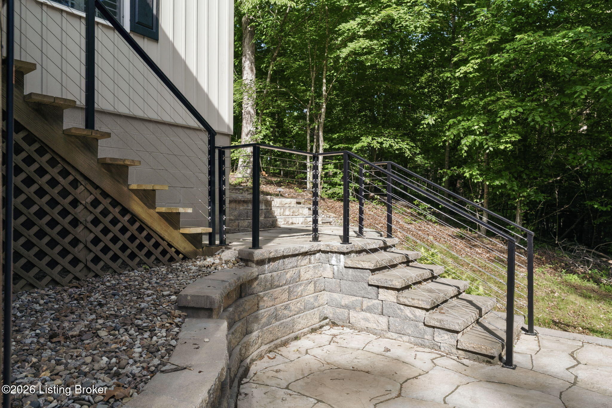 503 Michaels Cove Dr Property Photo 8