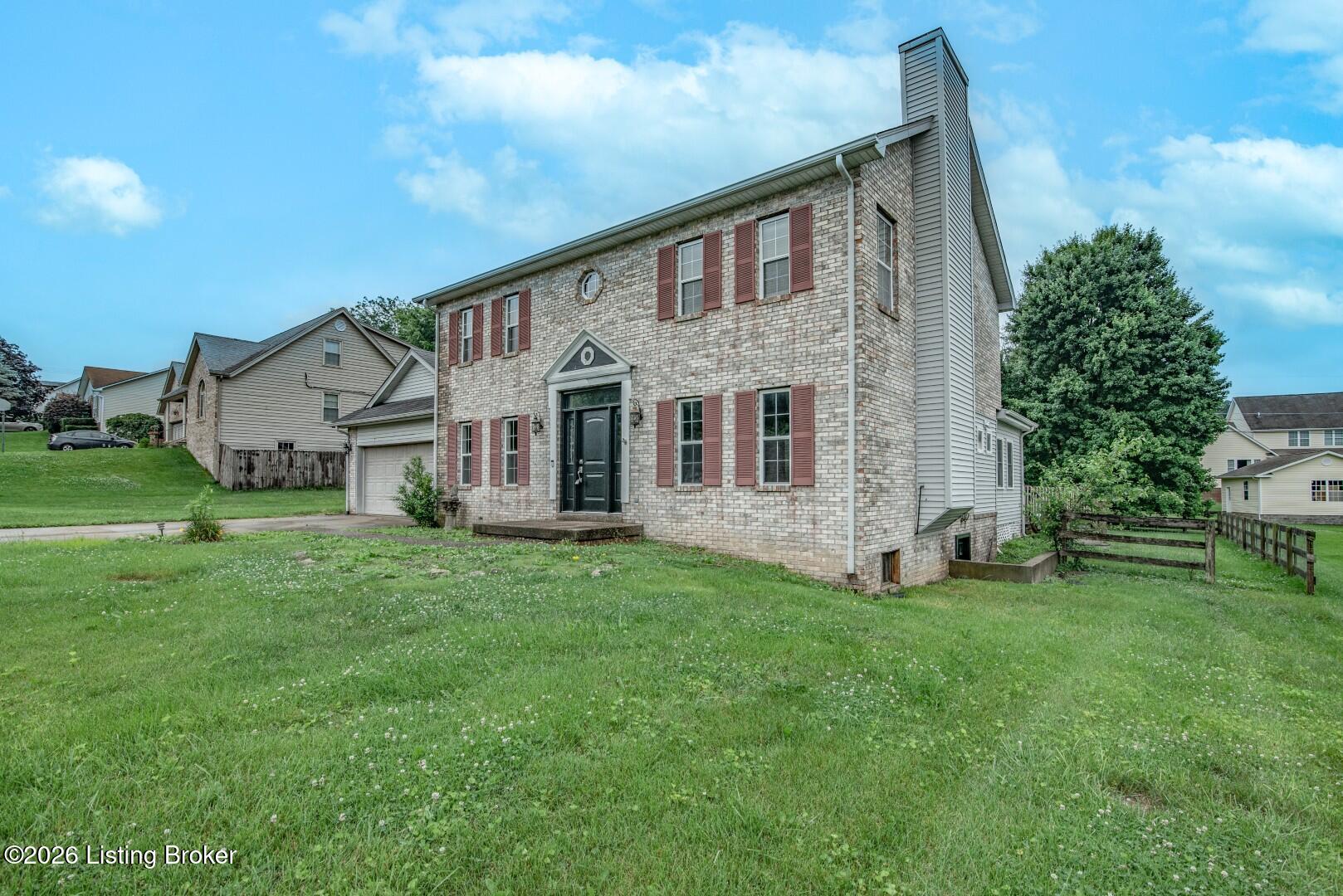 107 N Pointe Dr Property Photo 4
