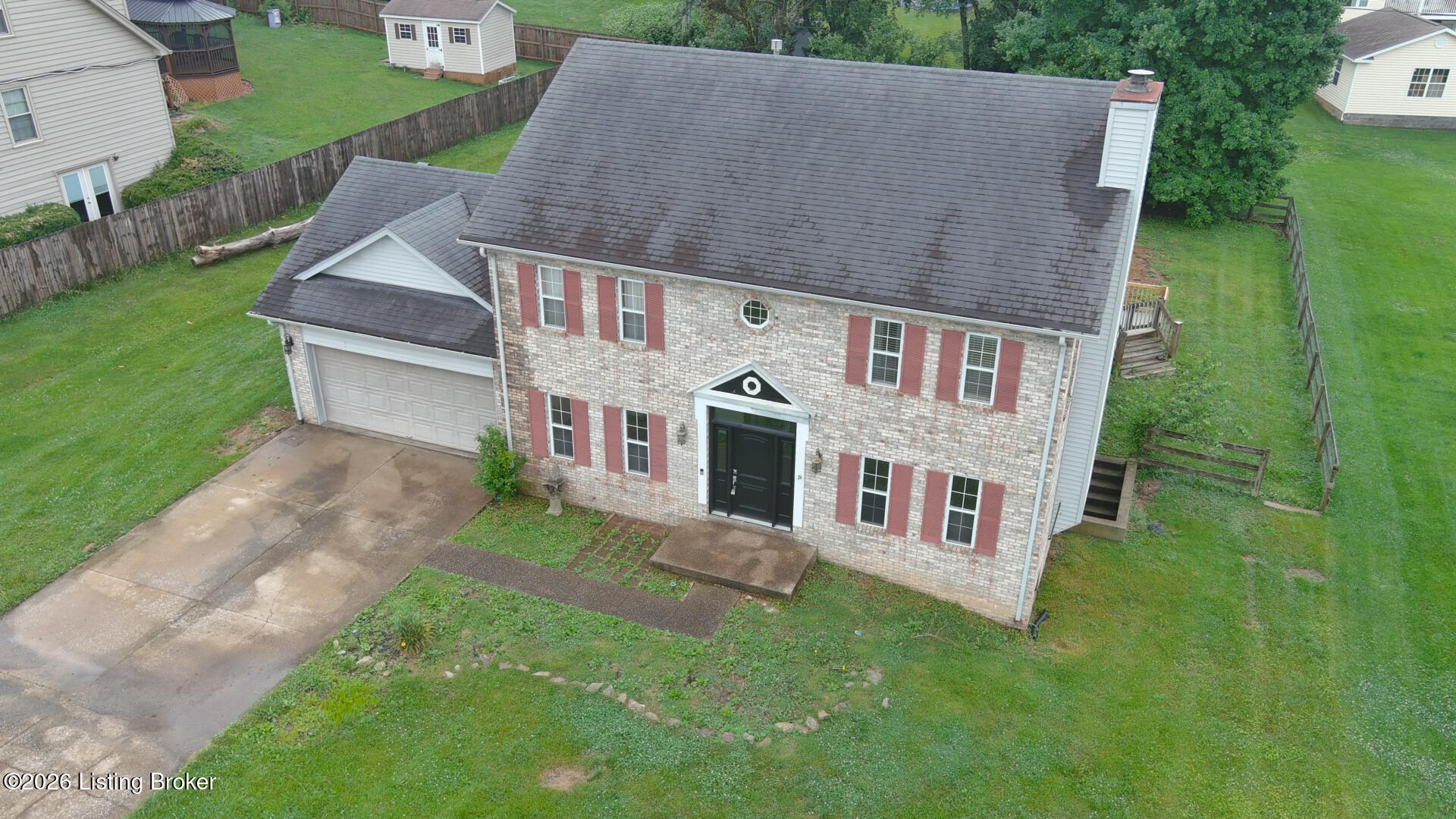107 N Pointe Dr Property Photo 18