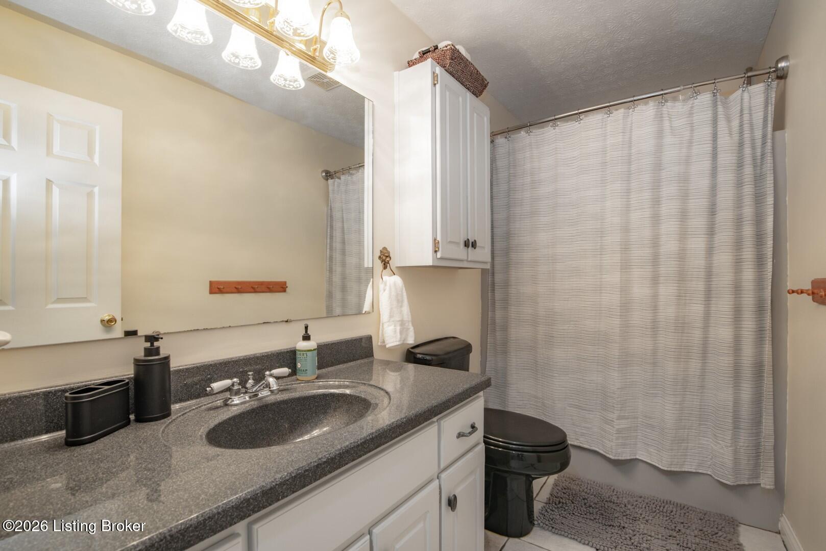 107 N Pointe Dr Property Photo 55