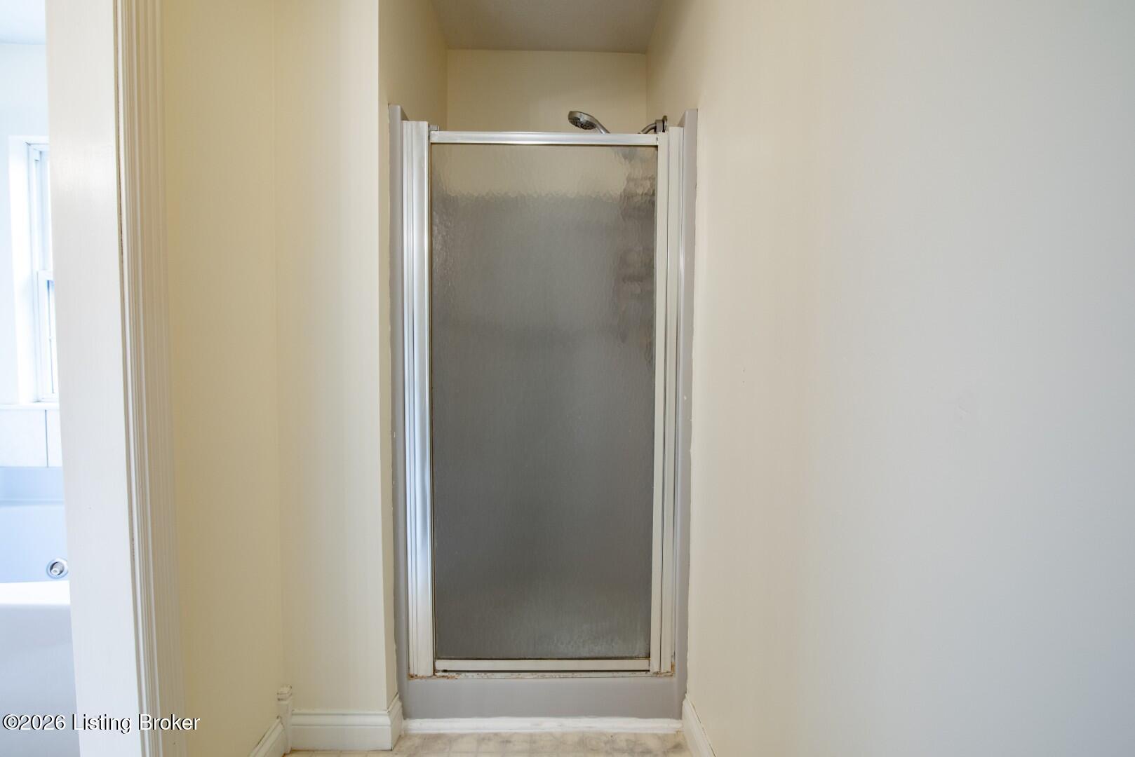 107 N Pointe Dr Property Photo 66