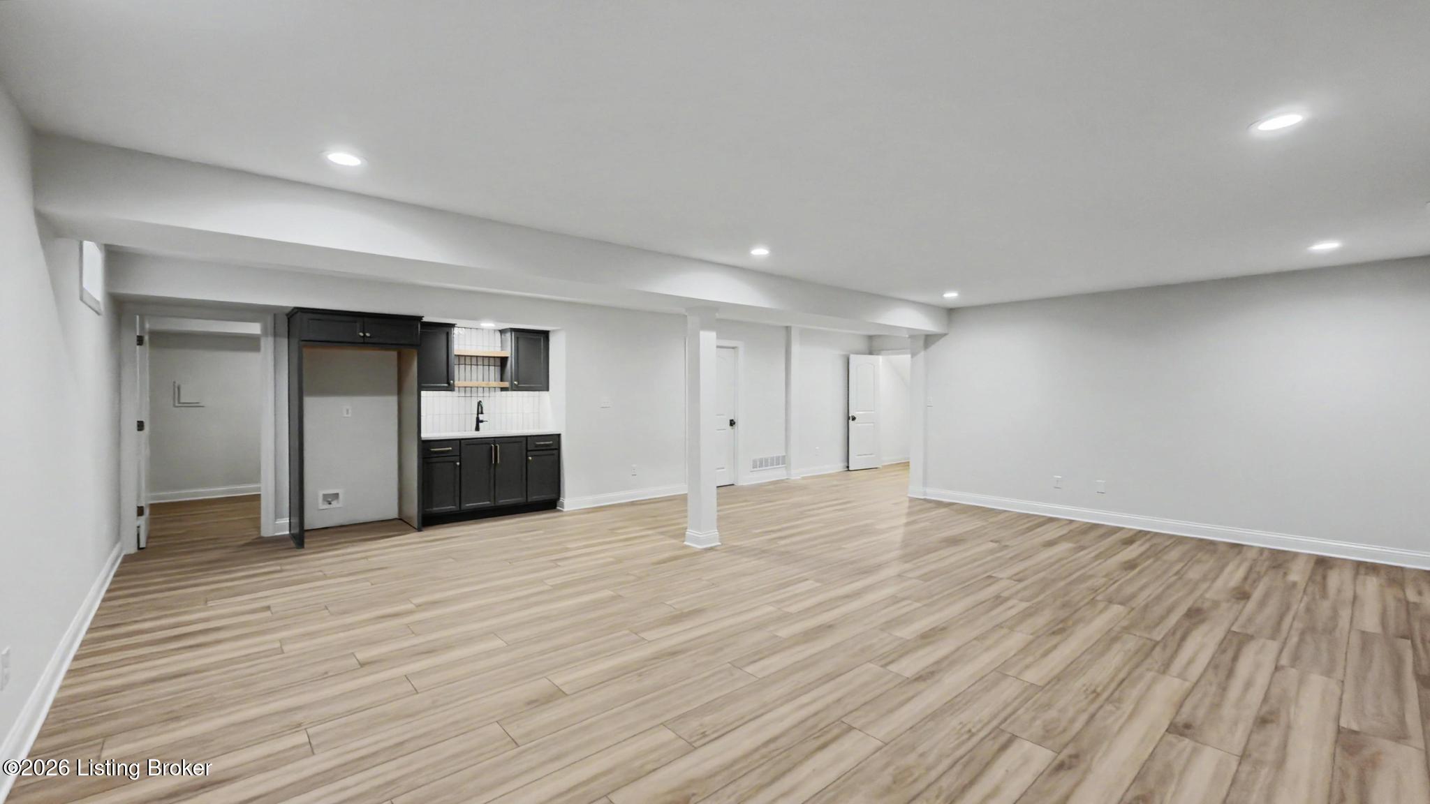 4005 Thomas Farm Dr Property Photo 47
