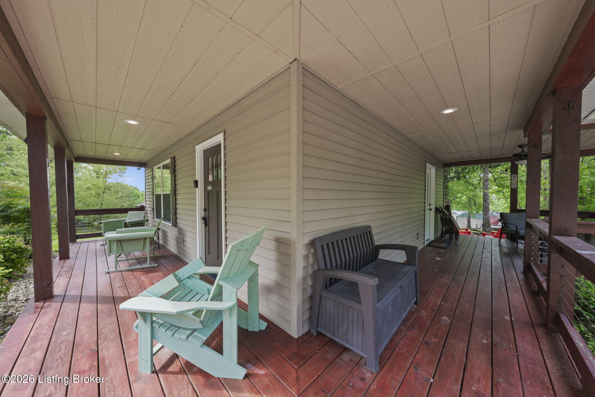 49 Circle Dr Property Photo 7