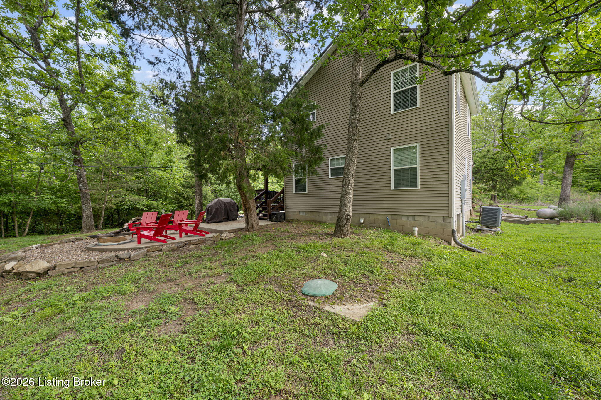 49 Circle Dr Property Photo 10