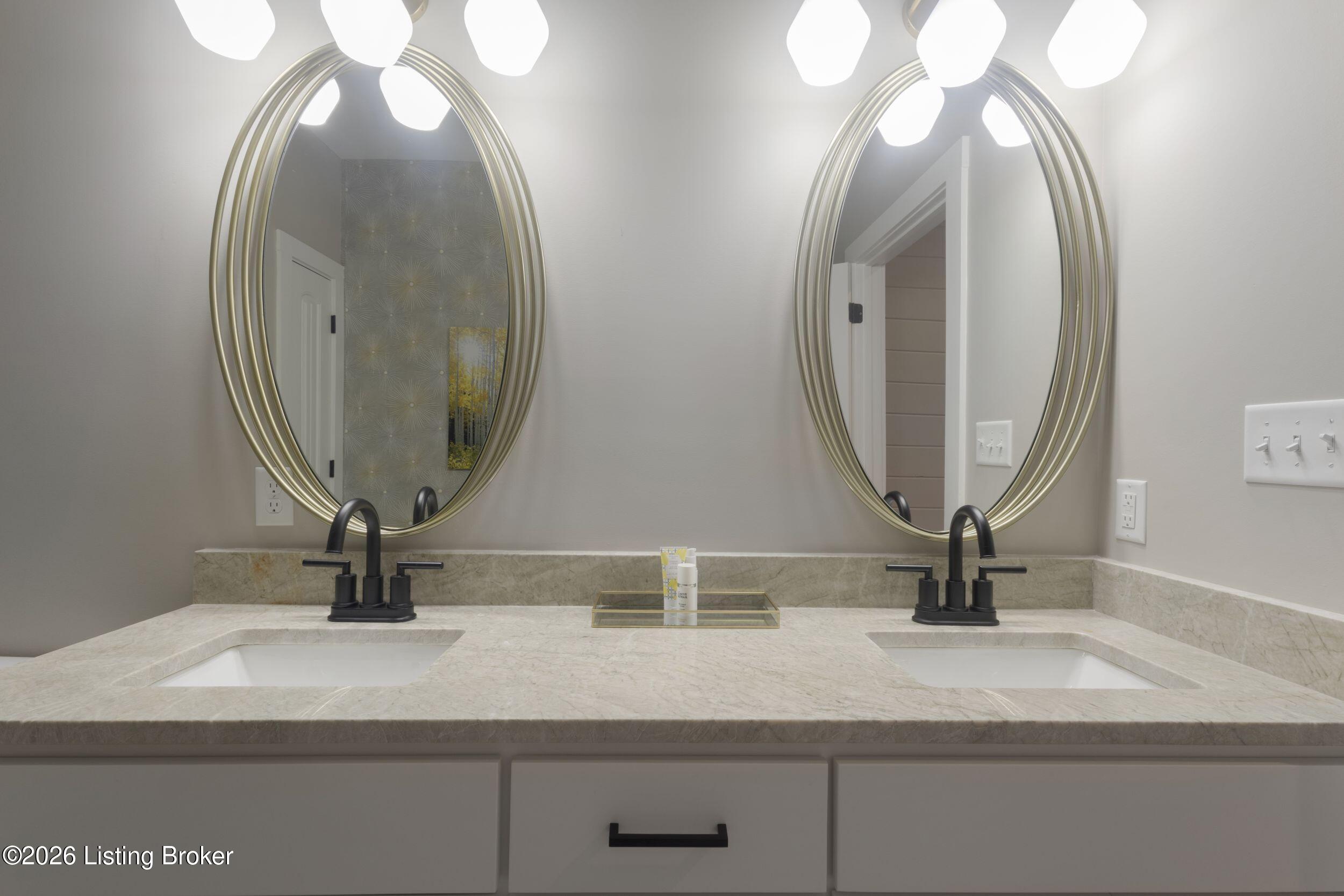 50 Clees Ln Property Photo 17