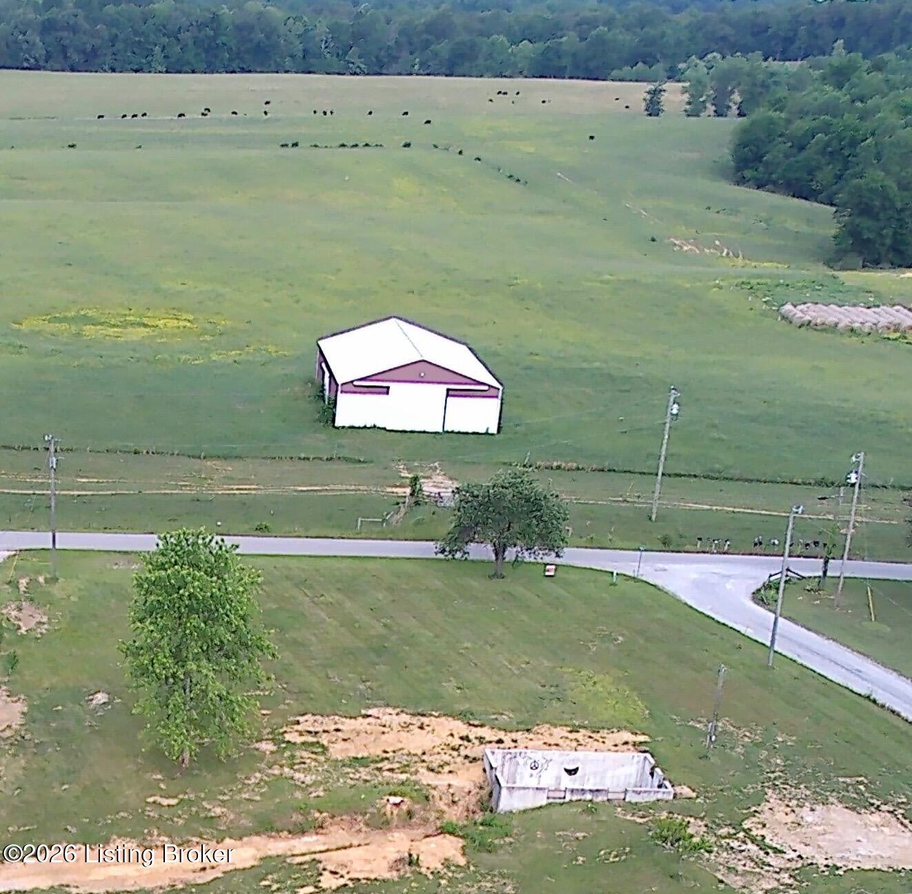 1302 River Rd Property Photo 7