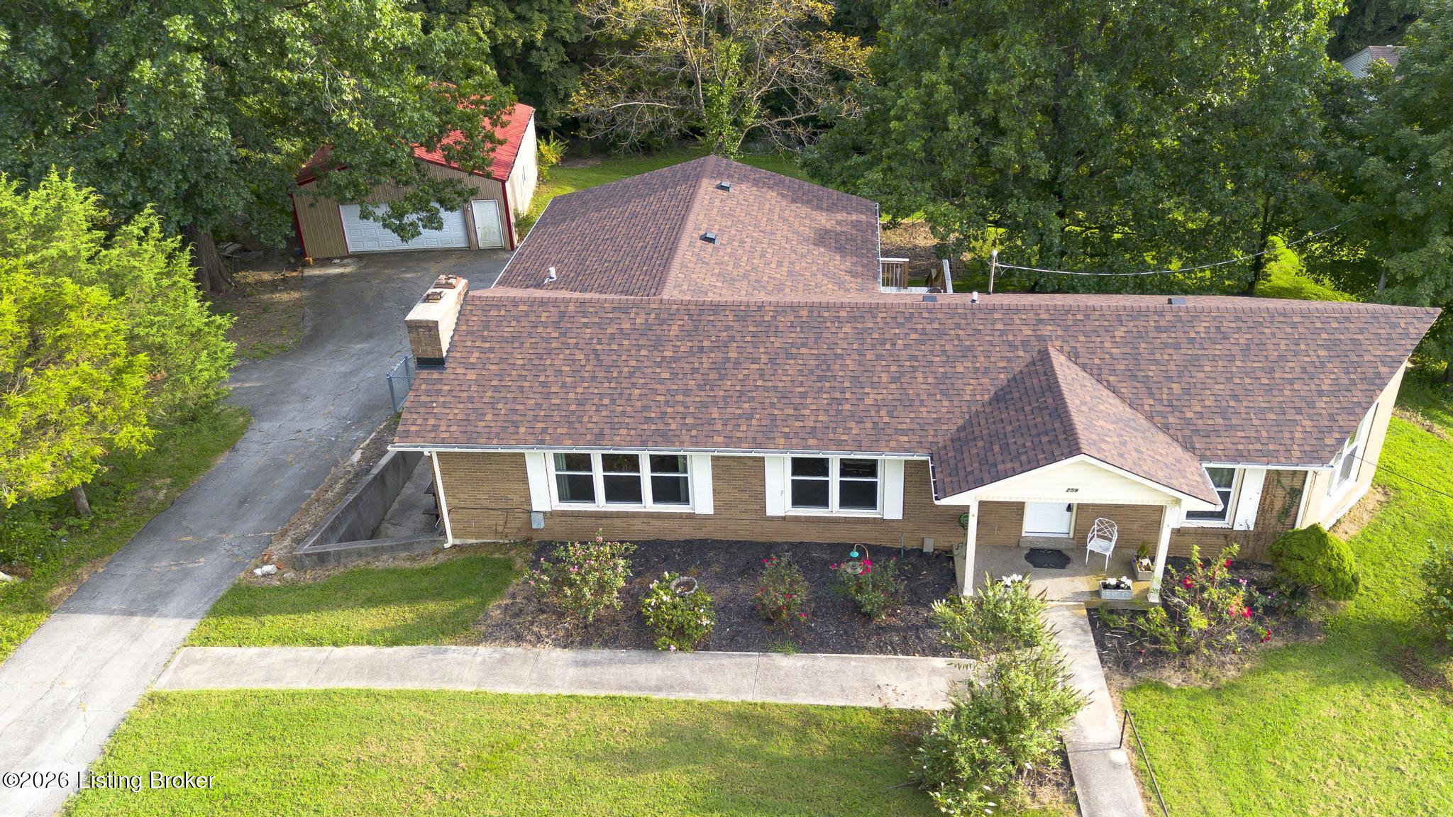 259 E Valleyview Dr Property Photo 3