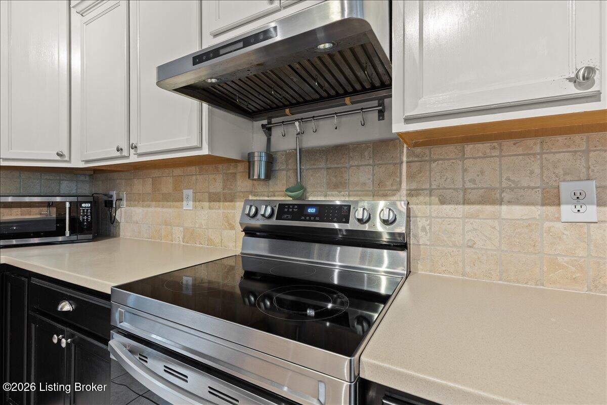 8003 Williamsgate Cir Property Photo 11