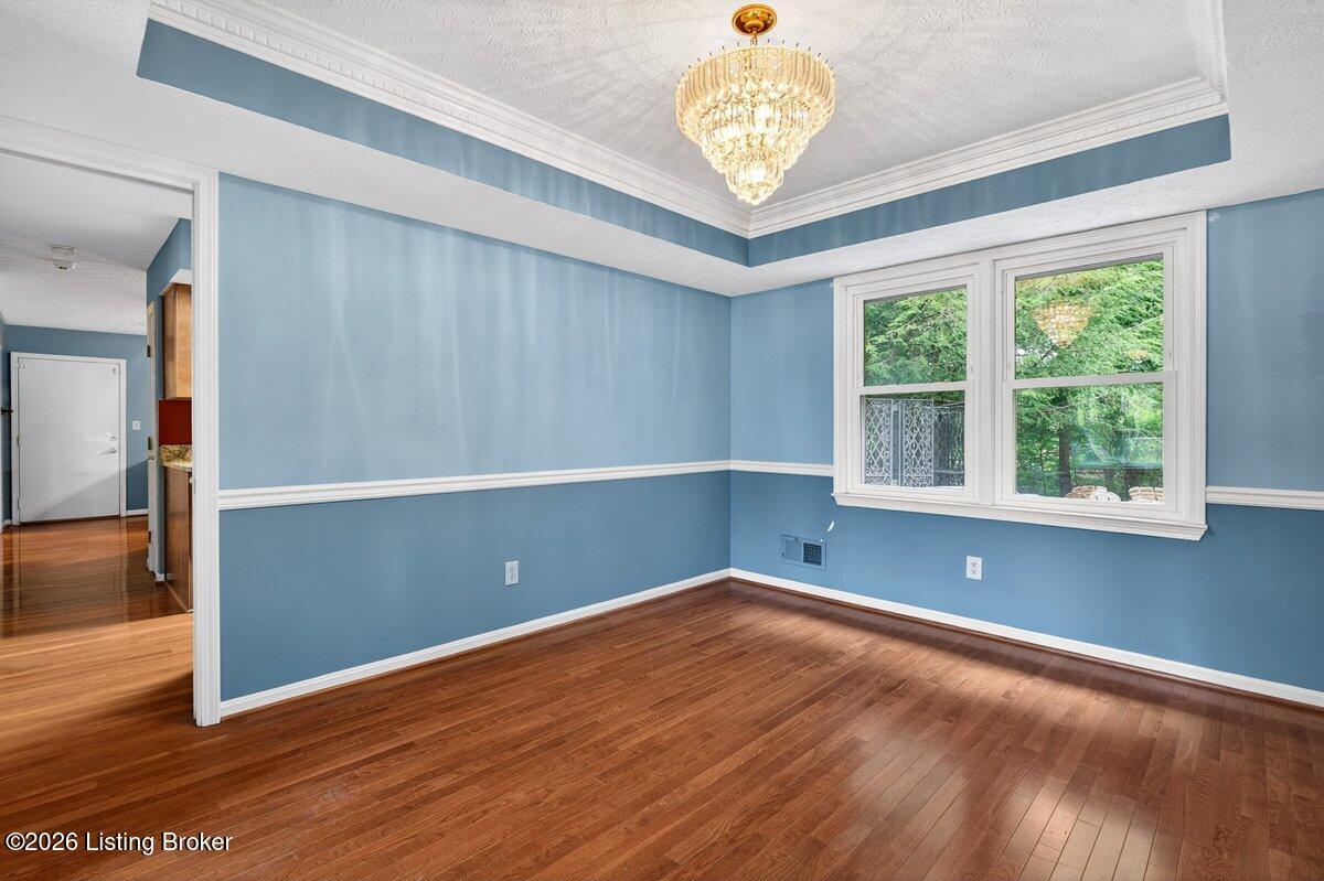 6813 Stone Hill Rd Property Photo 4