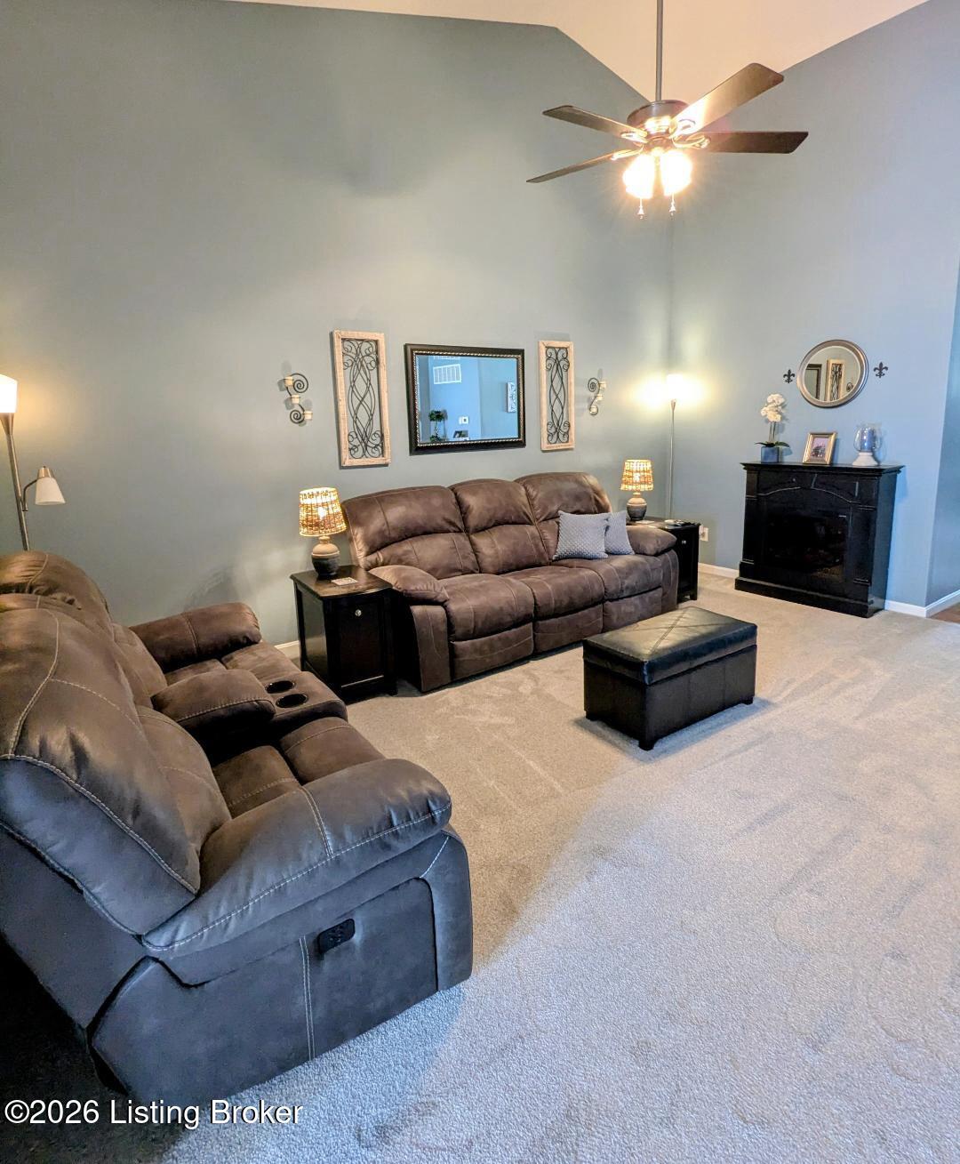 6830 Arbor Manor Way Property Photo 6