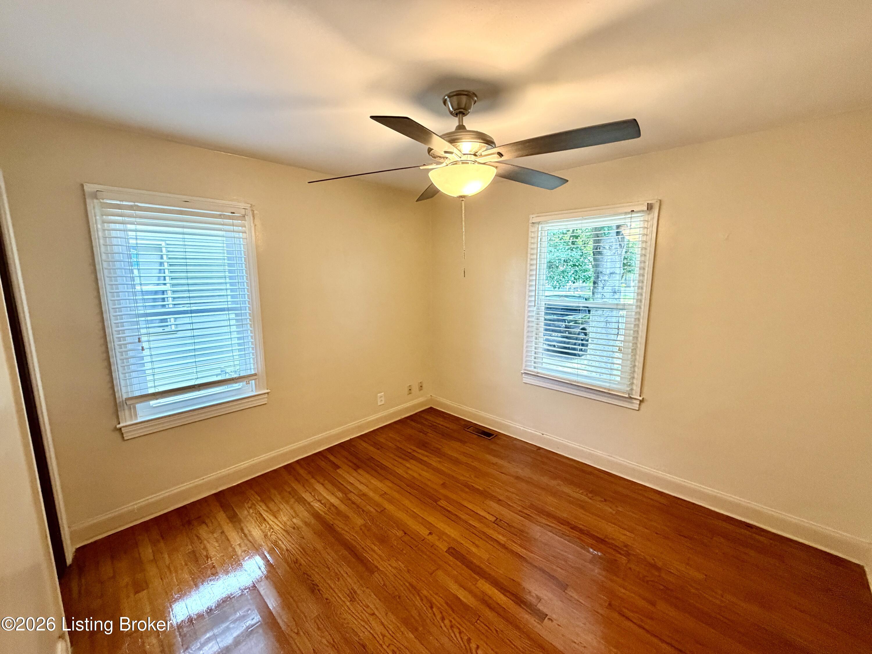 1604 S 31st St Property Photo 11