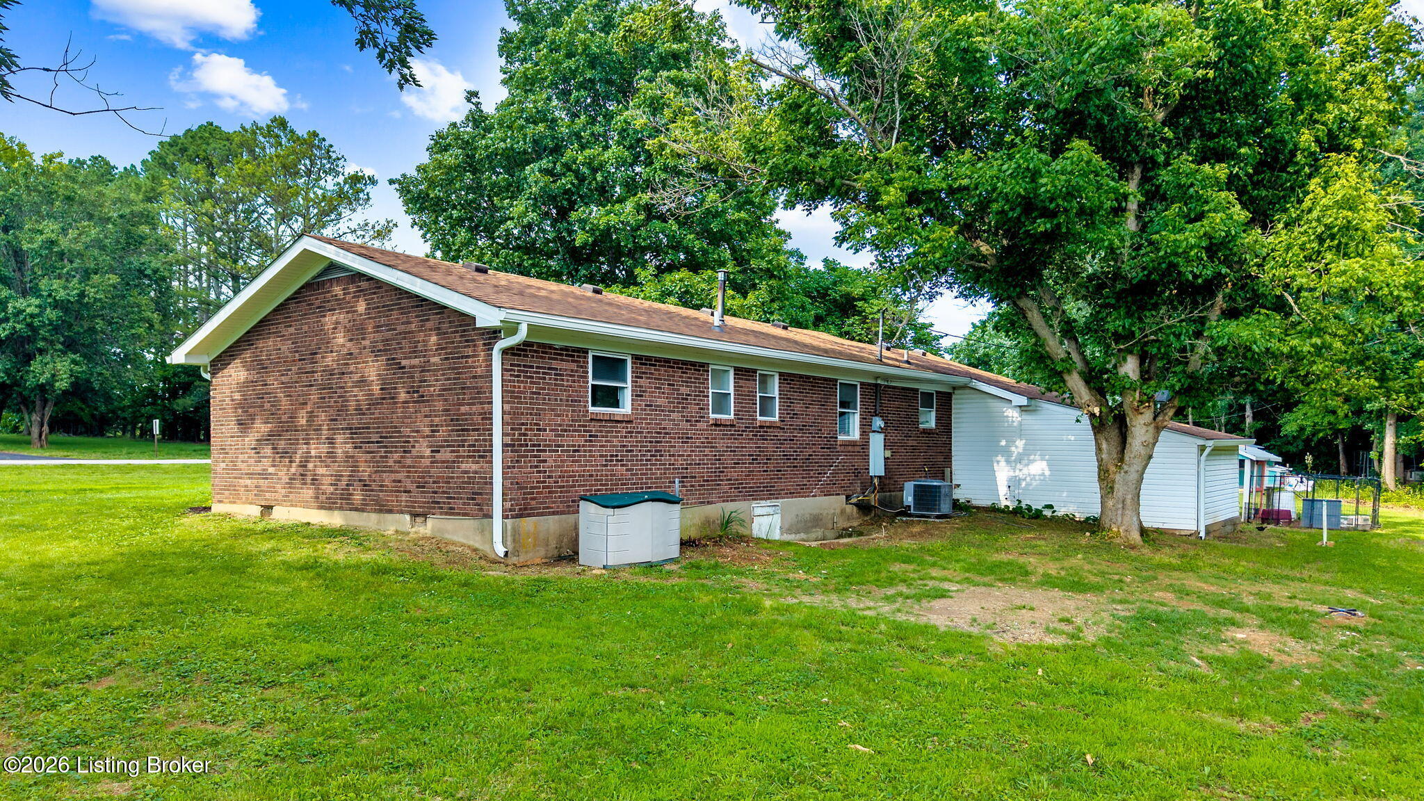 287 Oakridge Dr Property Photo 35
